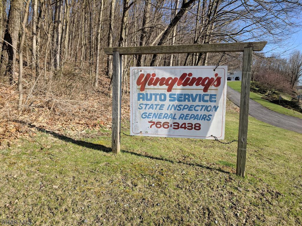 Unknown - Commercial Lease