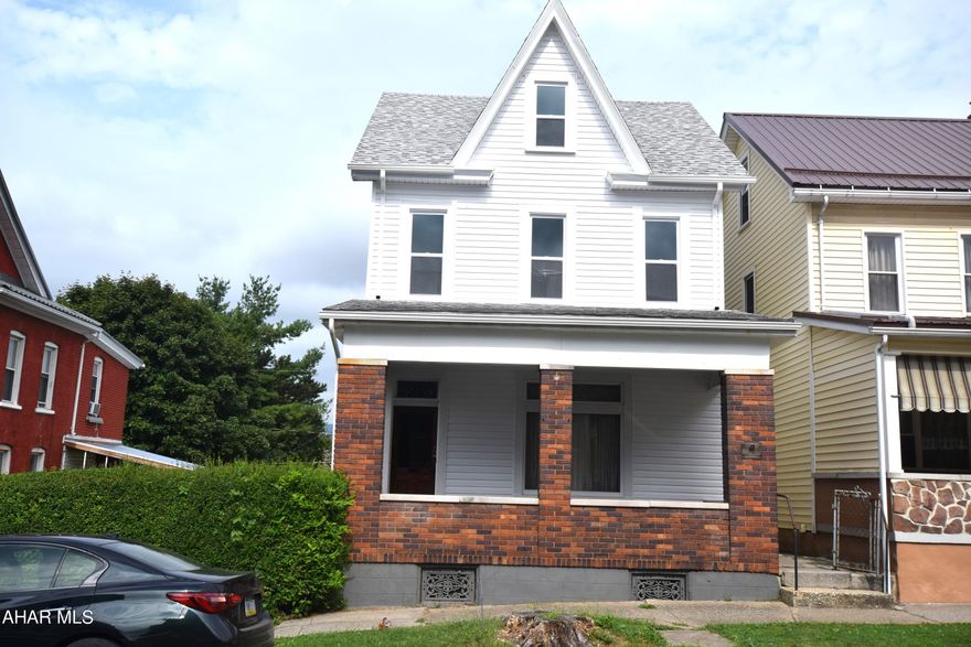 Completely remodeled.  New exterior vinyl siding, new roof, new windows, new furnace, new flooring.  So spacious!  1950 sq. ft.     Main floor features LR, DR, Den,  remodeled kitchen and enclosed back porch.  Large main bedroom with multiple closets, two additional nice sized bedrooms and remodeled bath.   Garage with storage space.