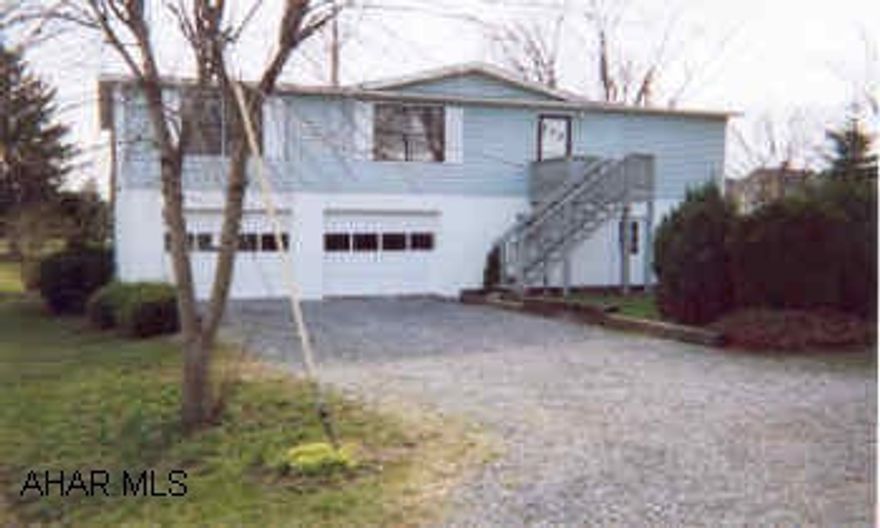 Raised Ranch in excellent condition.  Master bedroom with bath.  Nicely remodeled. New flooring, sinks, tubs, etc.  Nicely remodeled.  Master bedroom with bath.