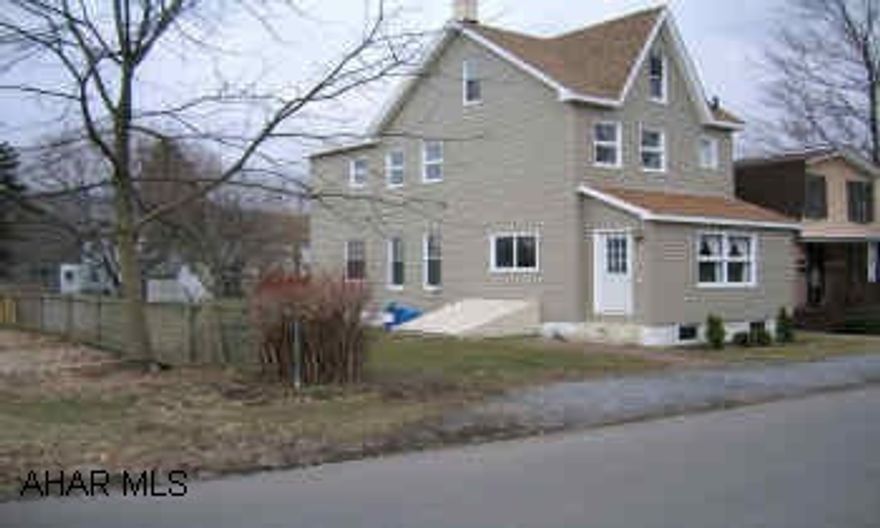 New roof, windows, siding, and good furnace. Double Lot. $500 Bonus to selling agent.