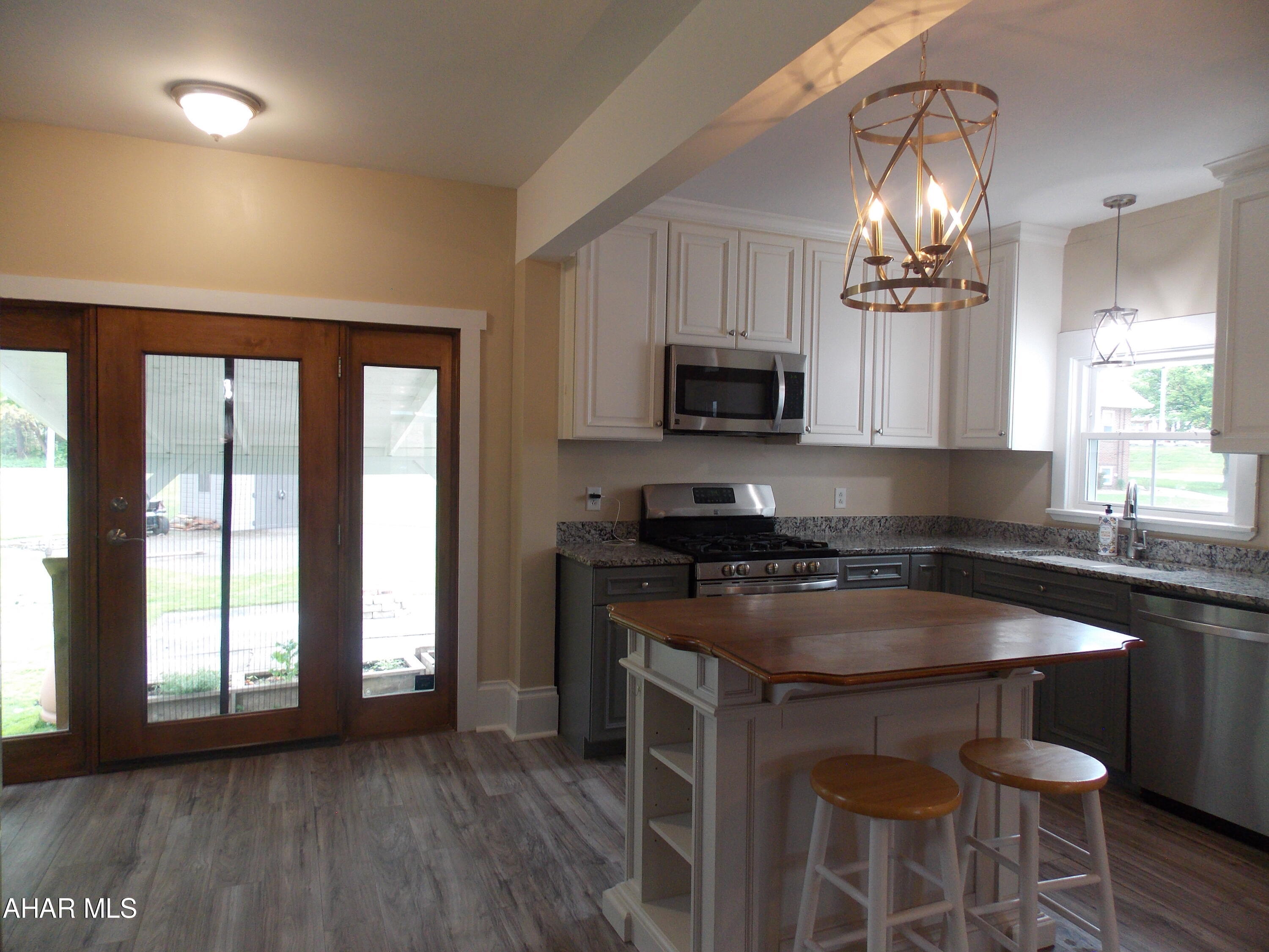 Juniata - Residential