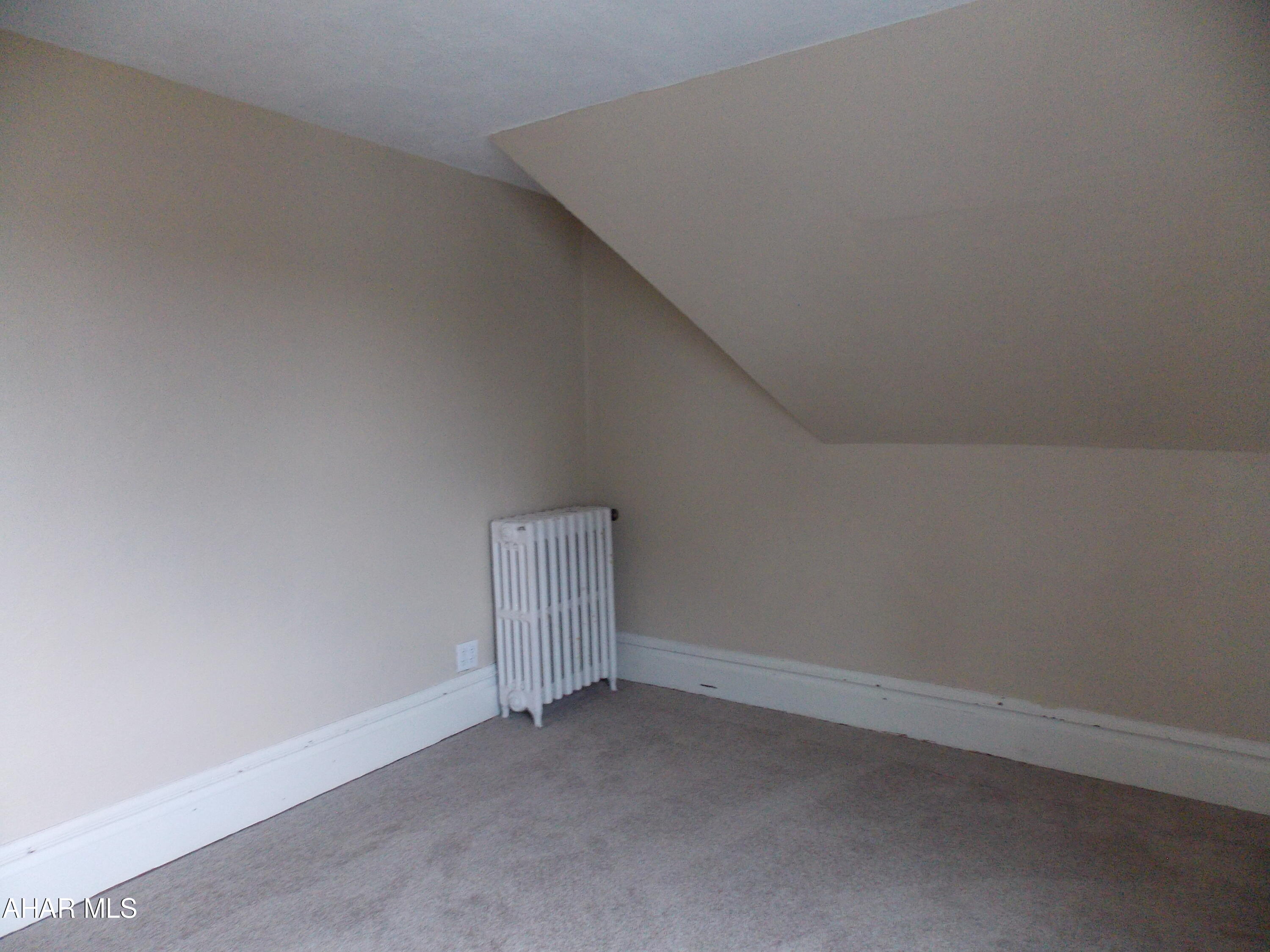 Juniata - Residential