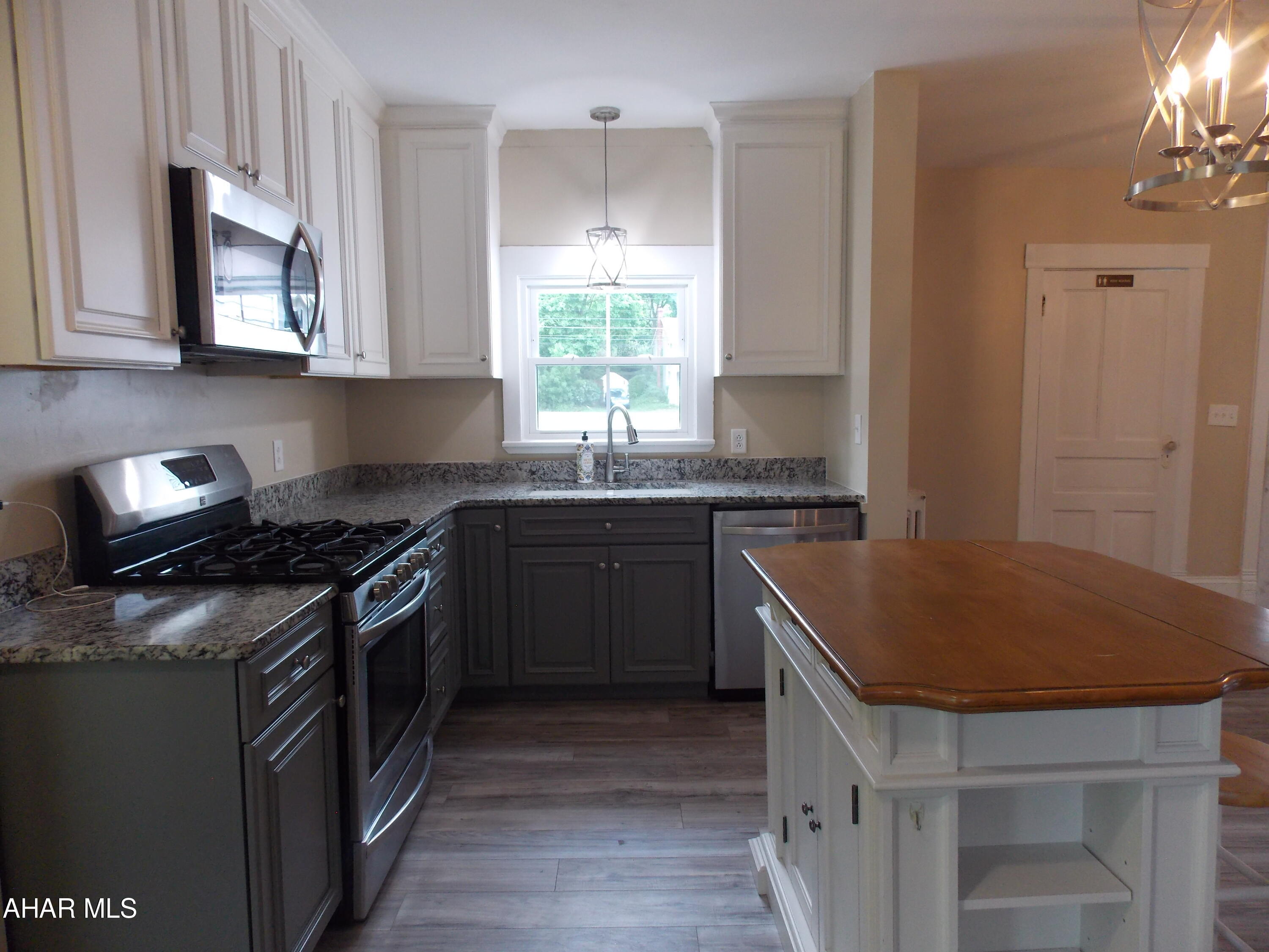 Juniata - Residential