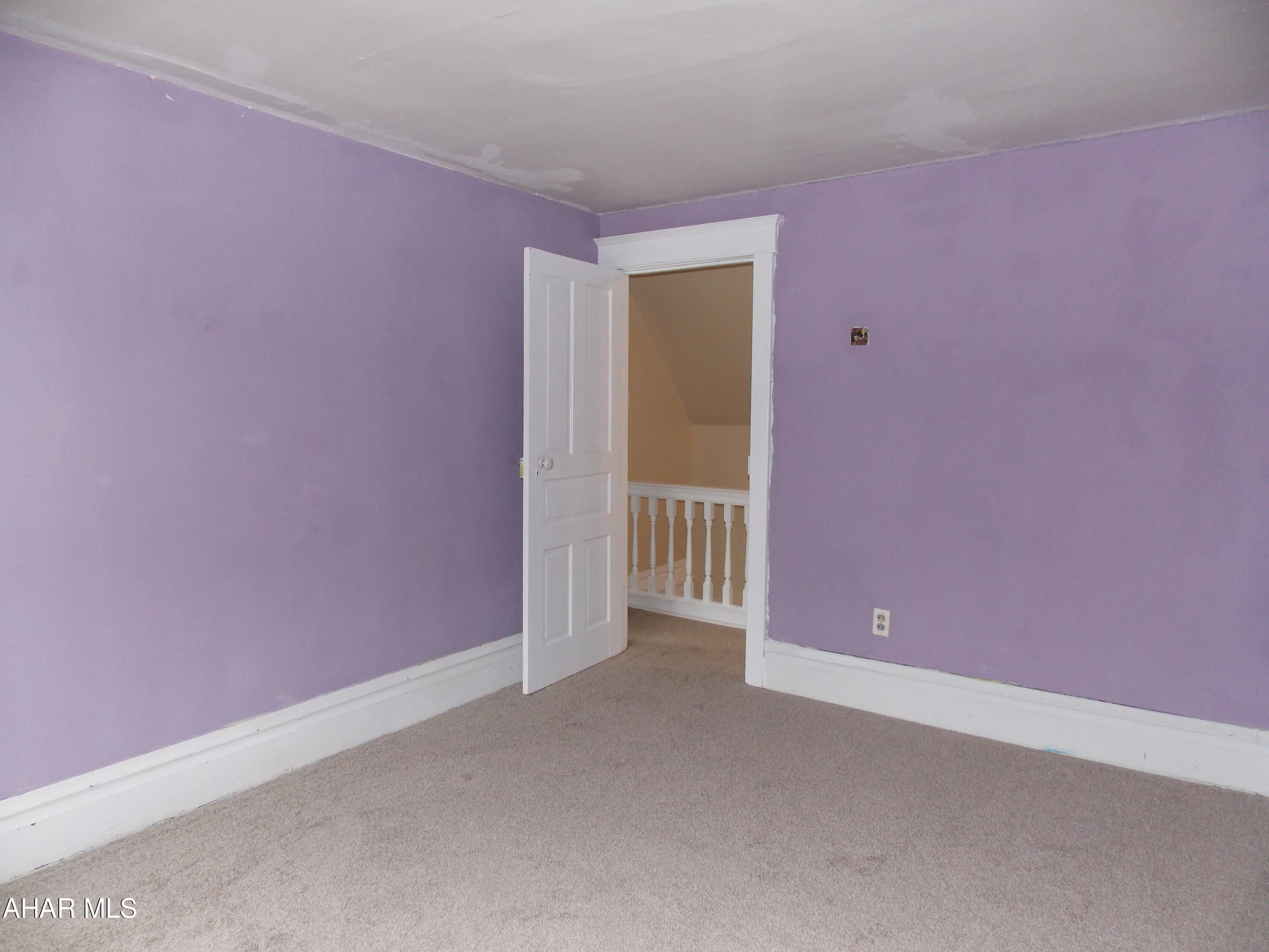 Juniata - Residential