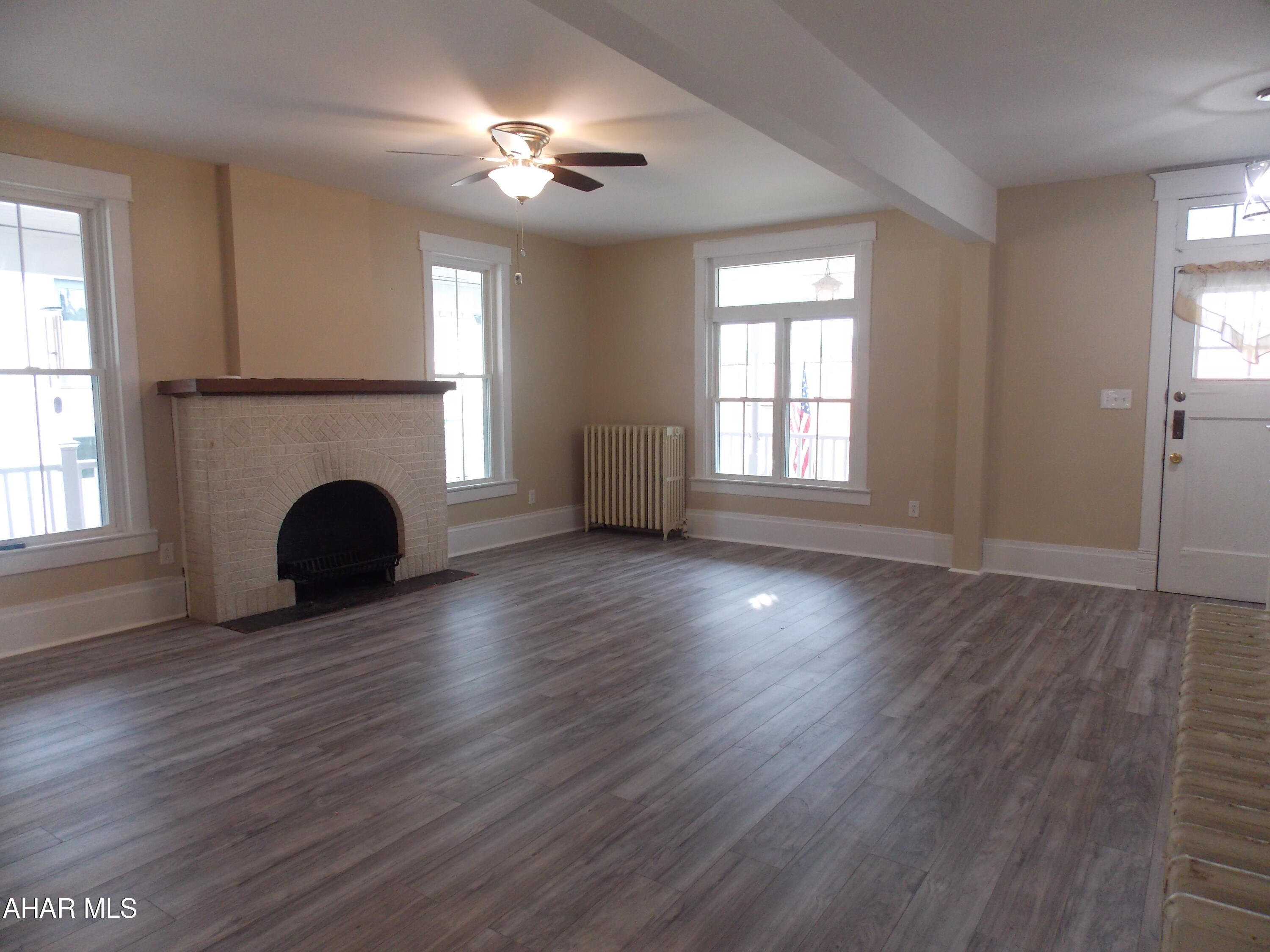 Juniata - Residential