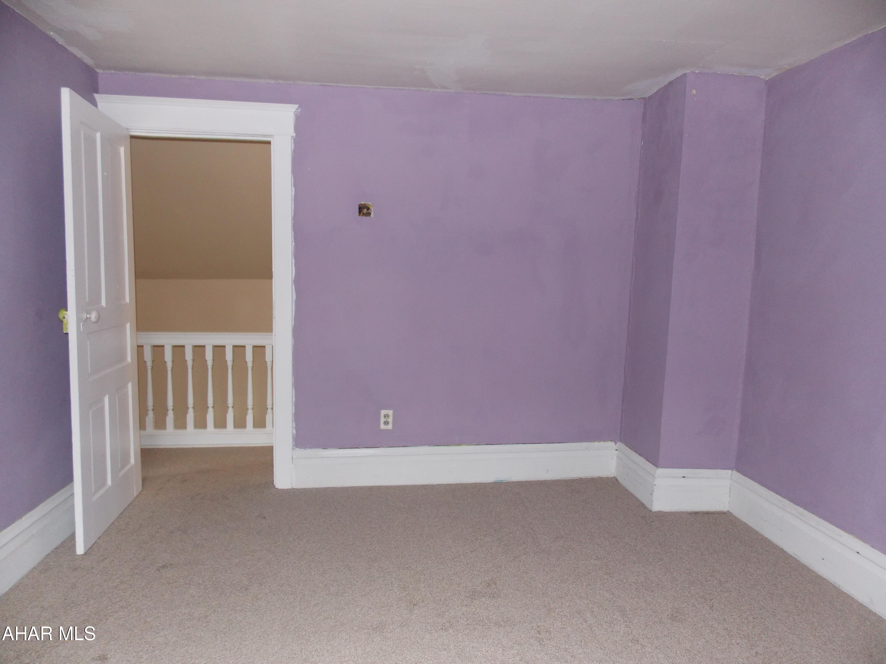 Juniata - Residential