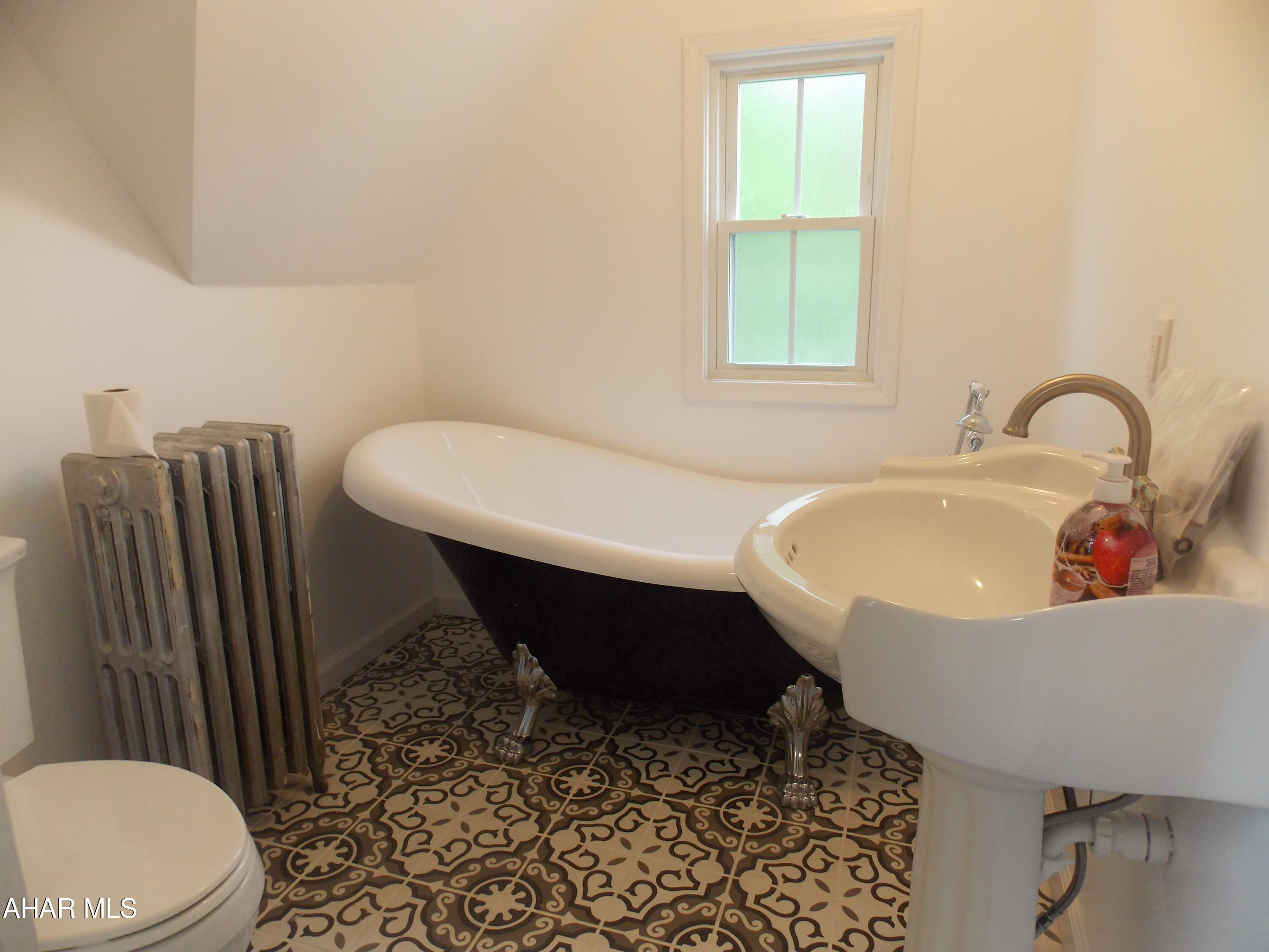 Juniata - Residential