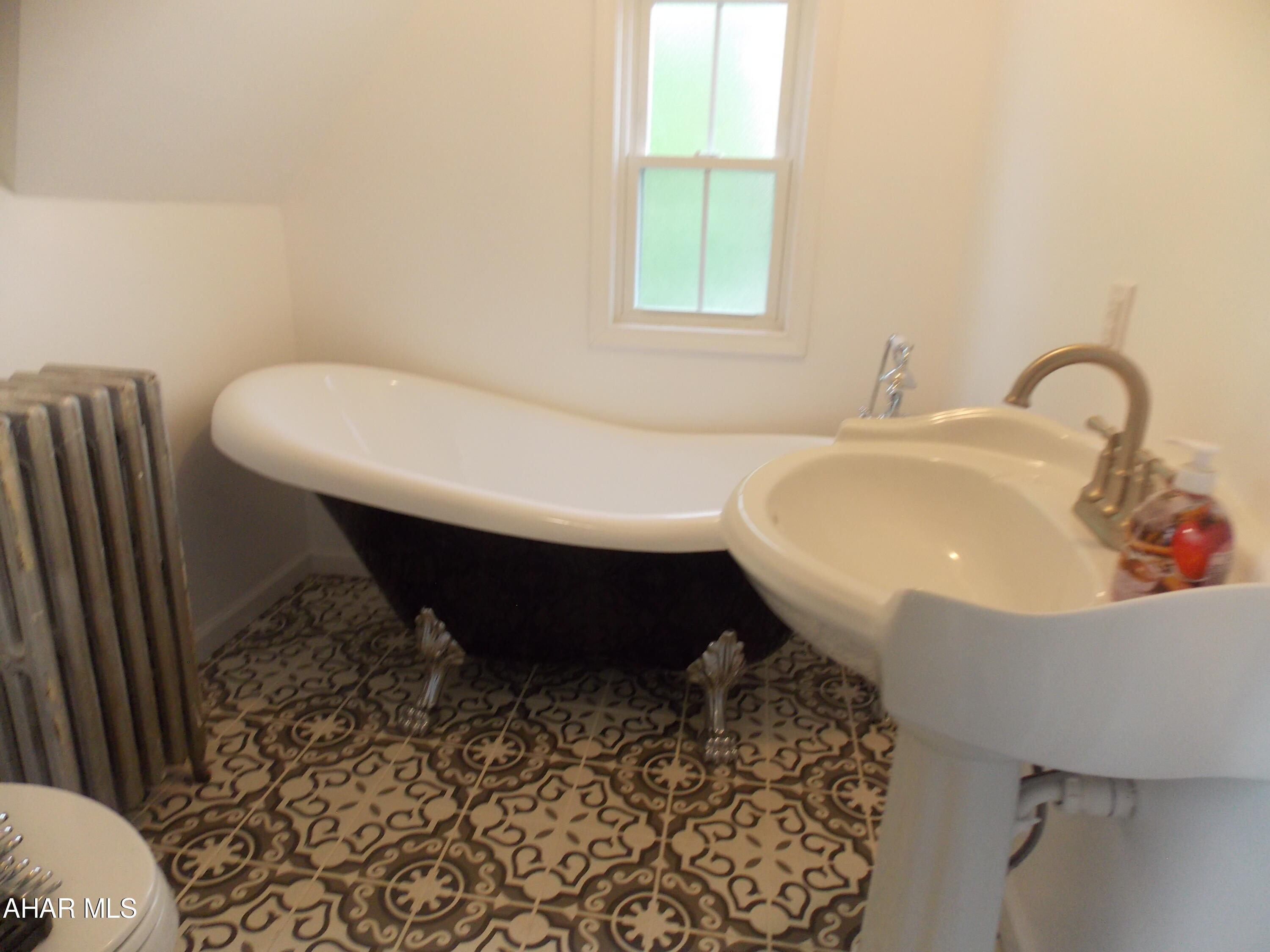 Juniata - Residential