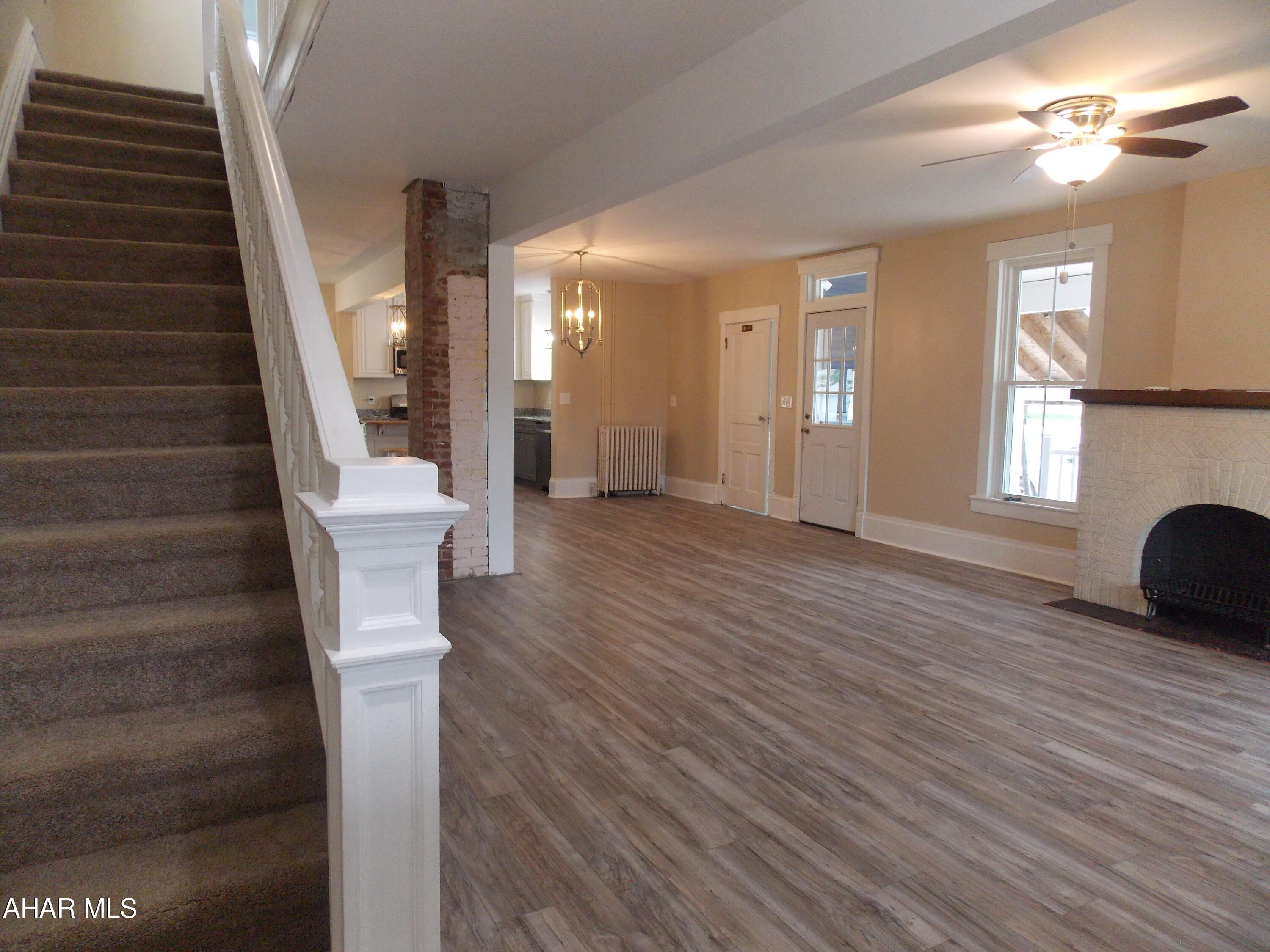 Juniata - Residential