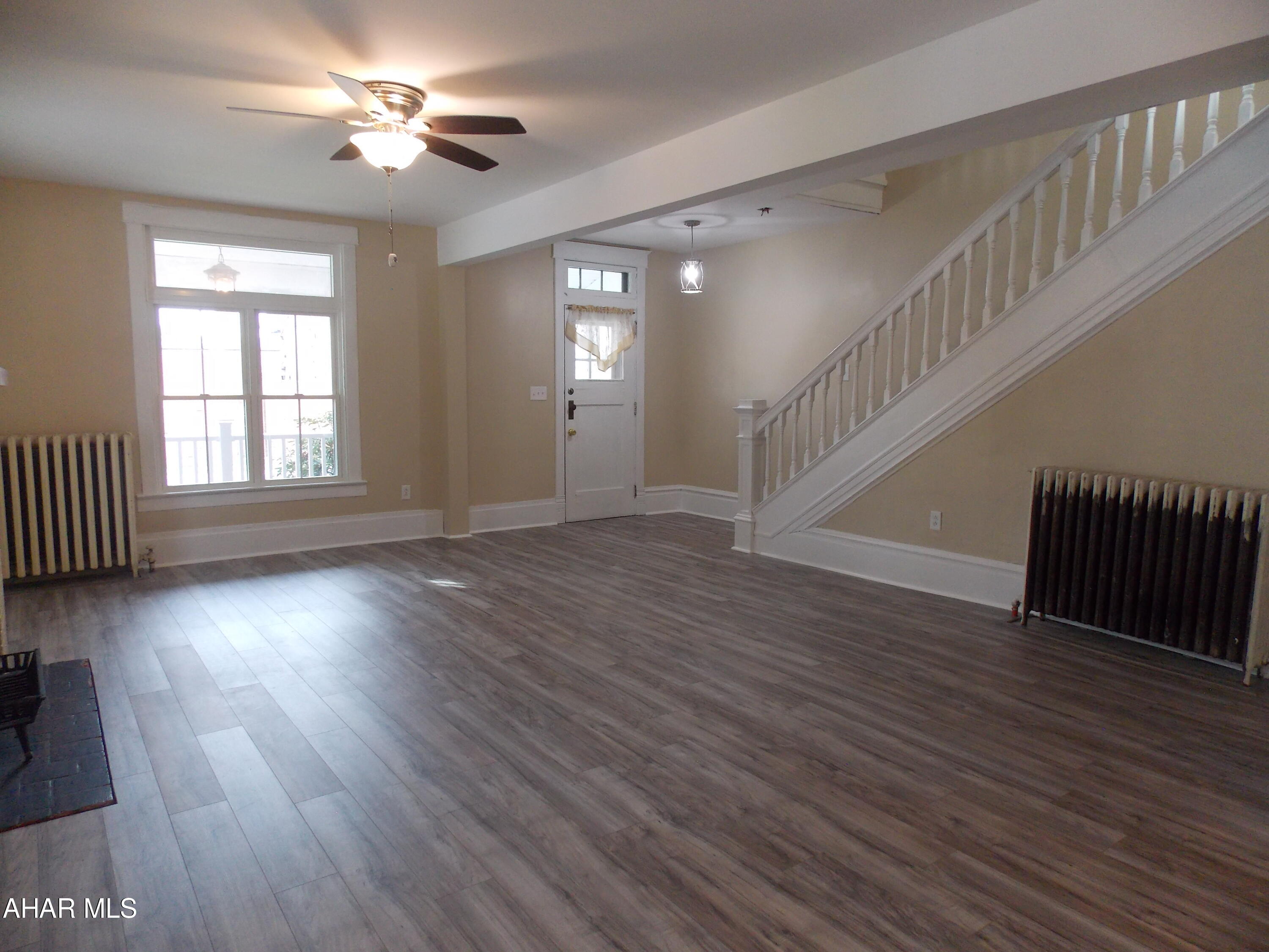 Juniata - Residential