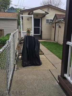 Unknown - Residential