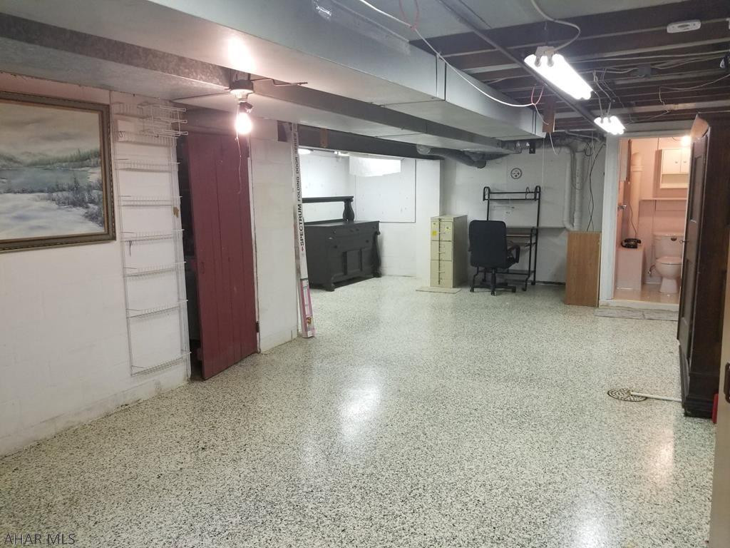 Juniata - Residential