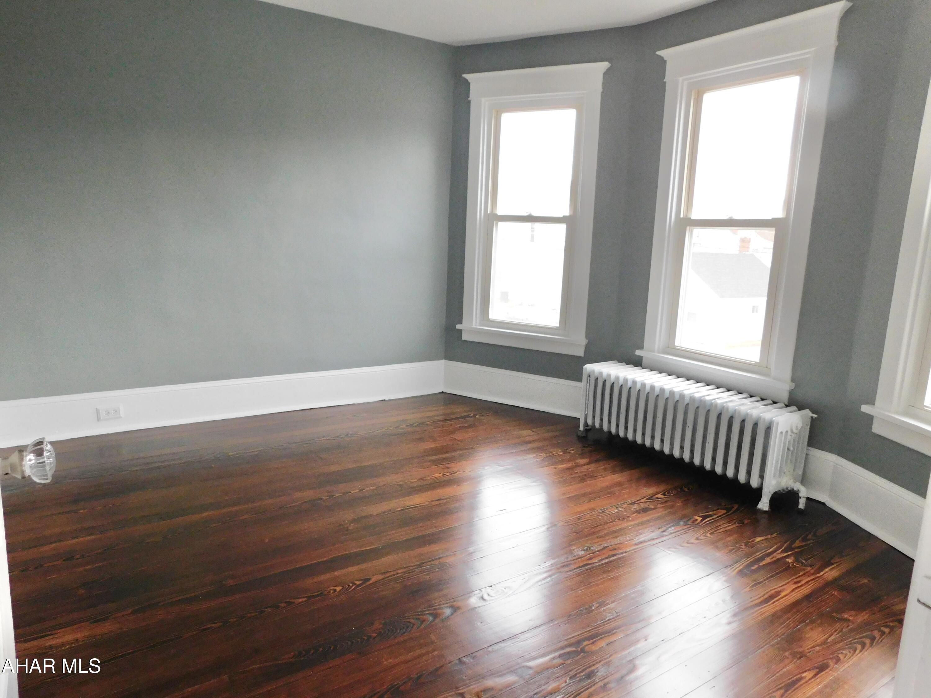 Juniata - Residential