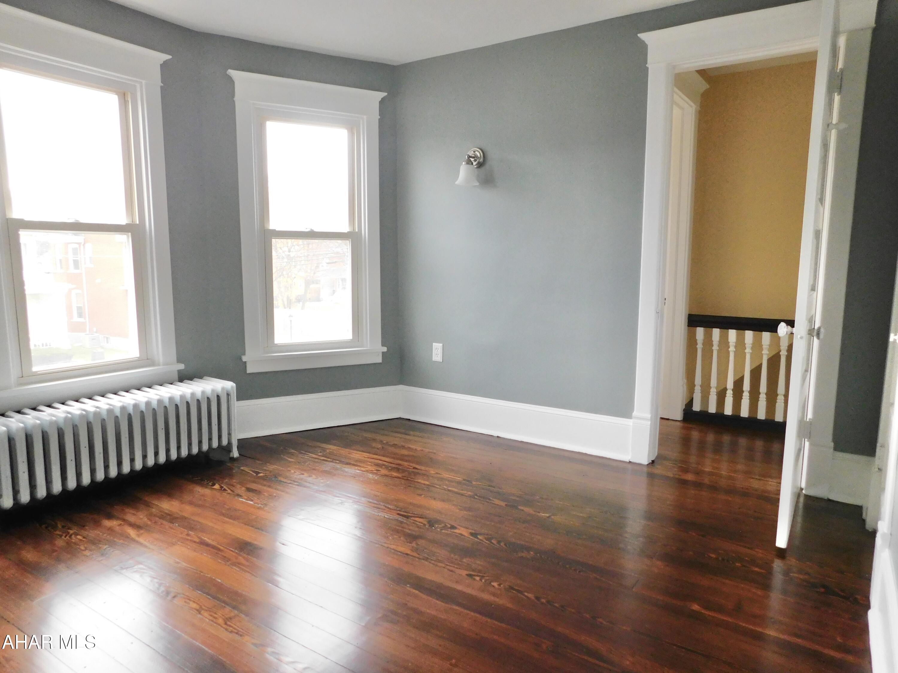 Juniata - Residential