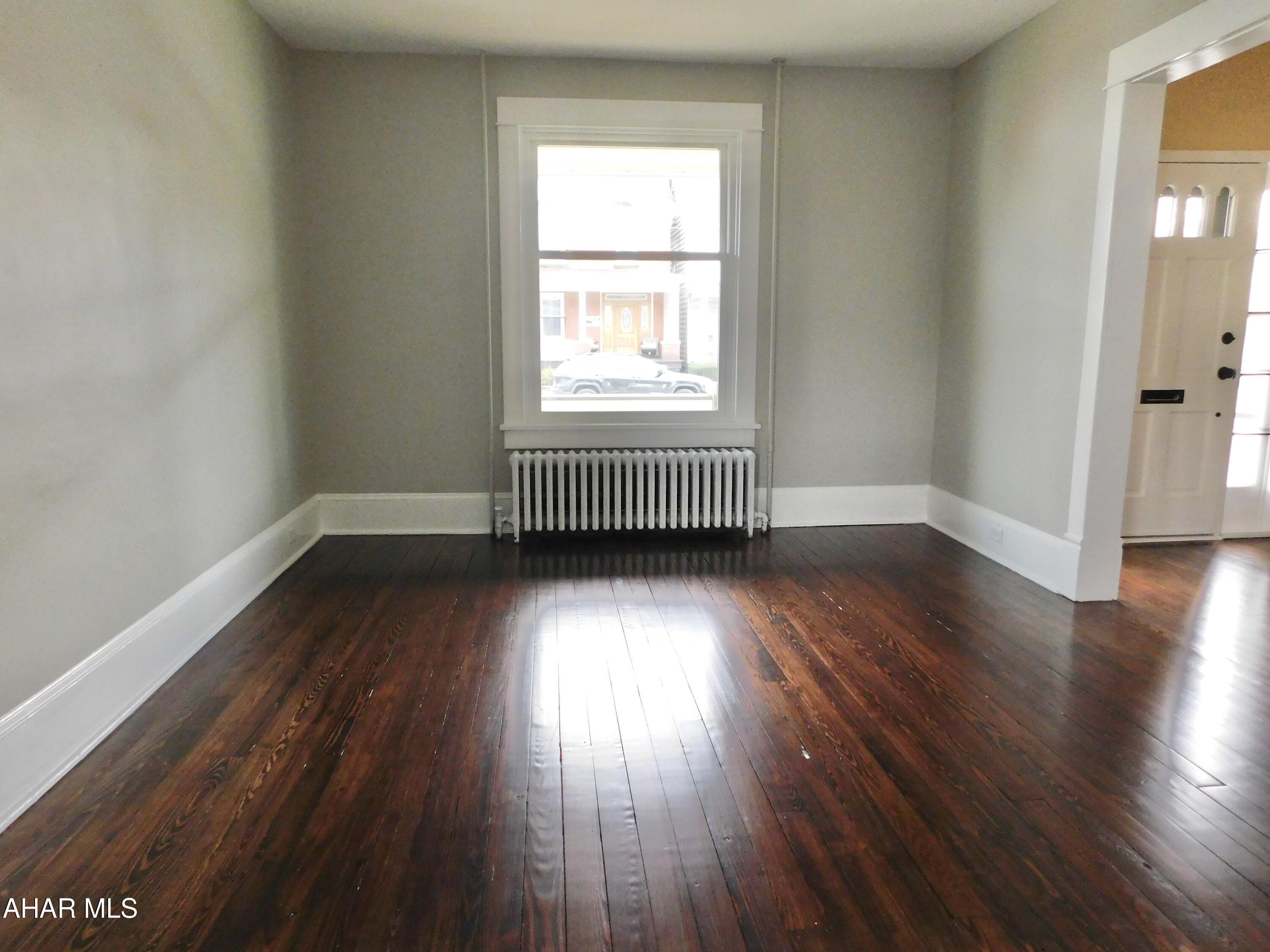 Juniata - Residential