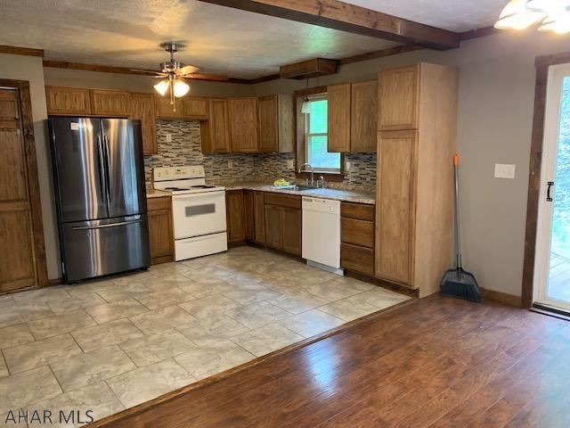 East Loop - Residential