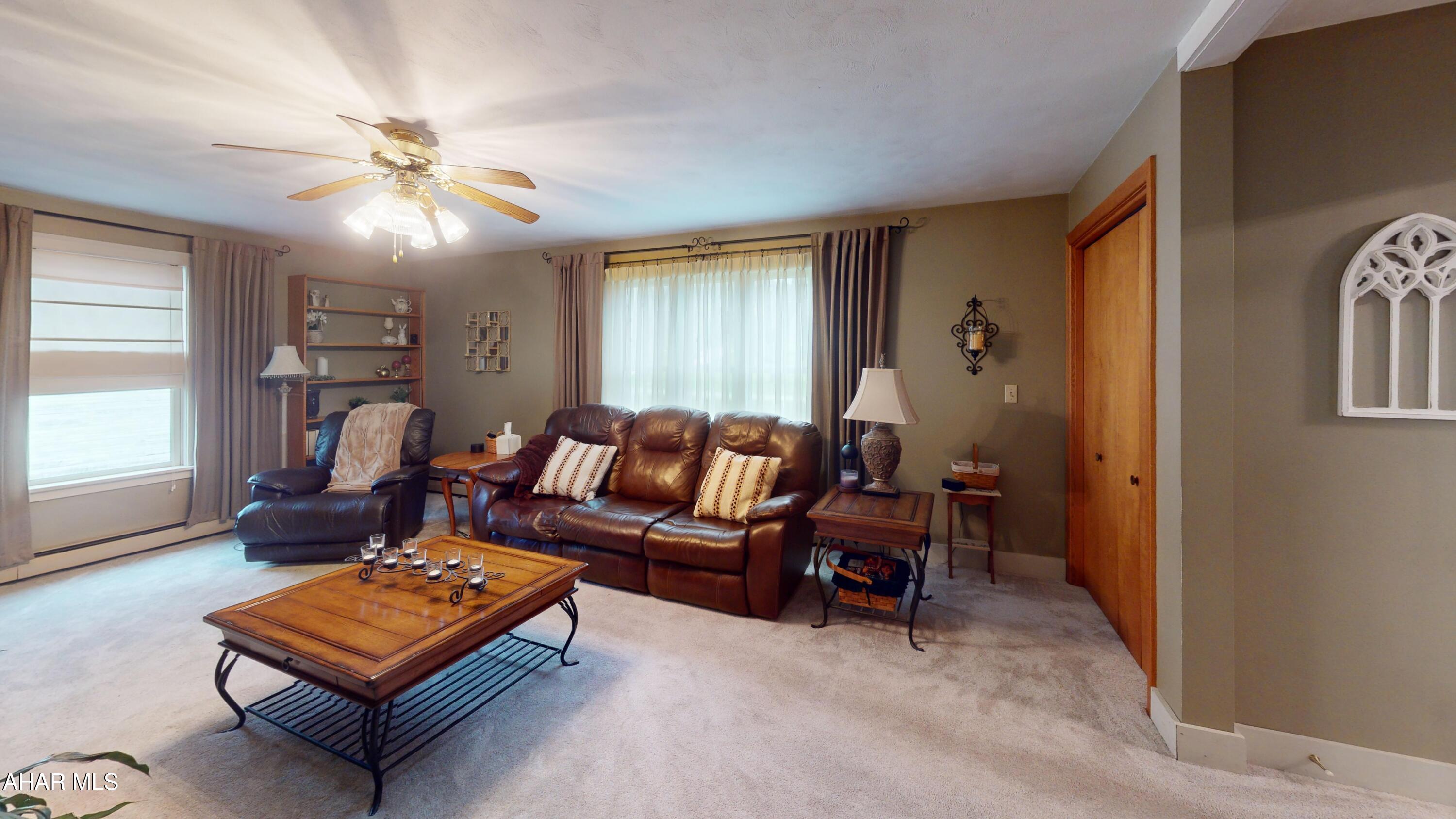 Foot of Ten - Residential