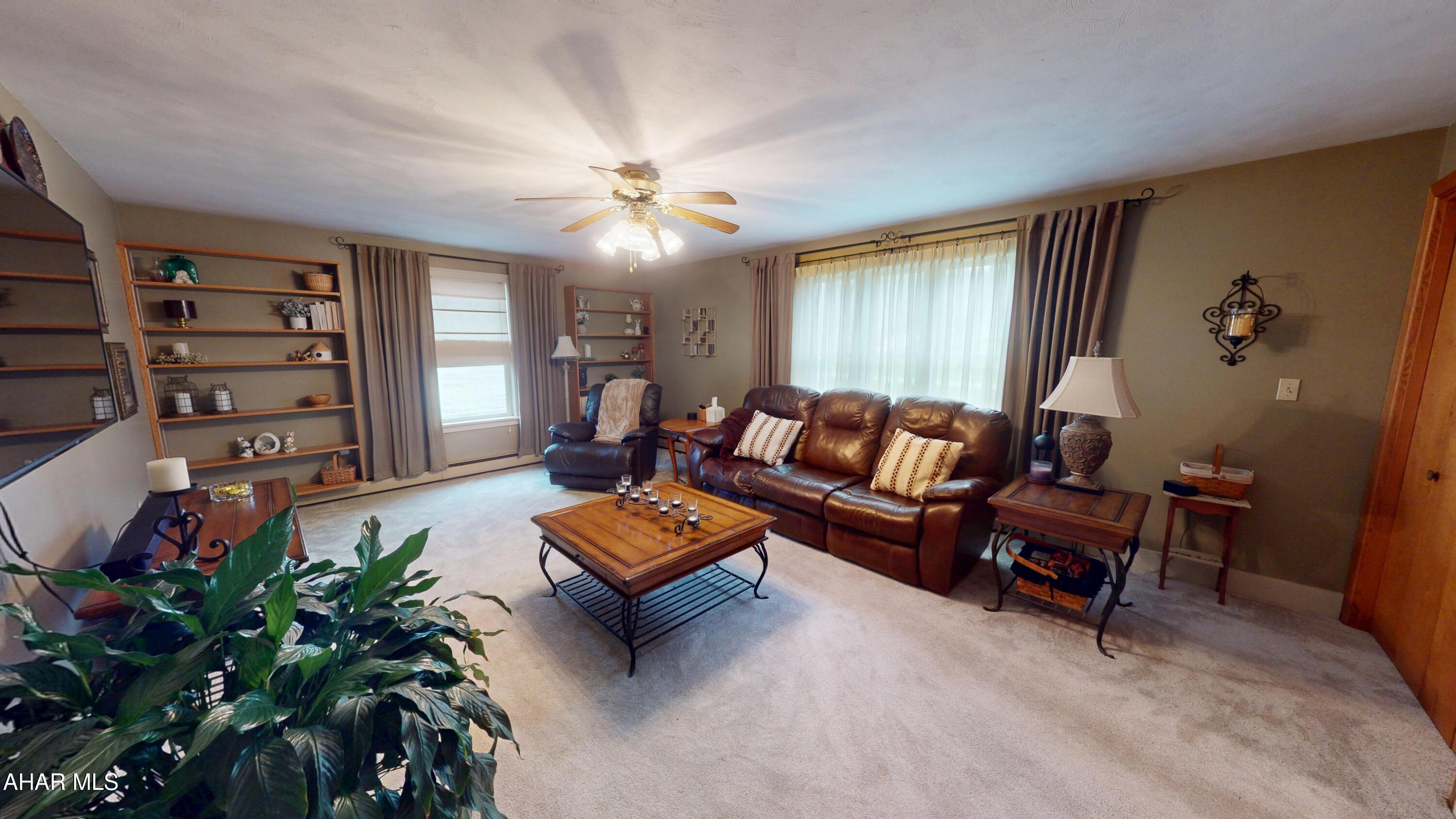 Foot of Ten - Residential