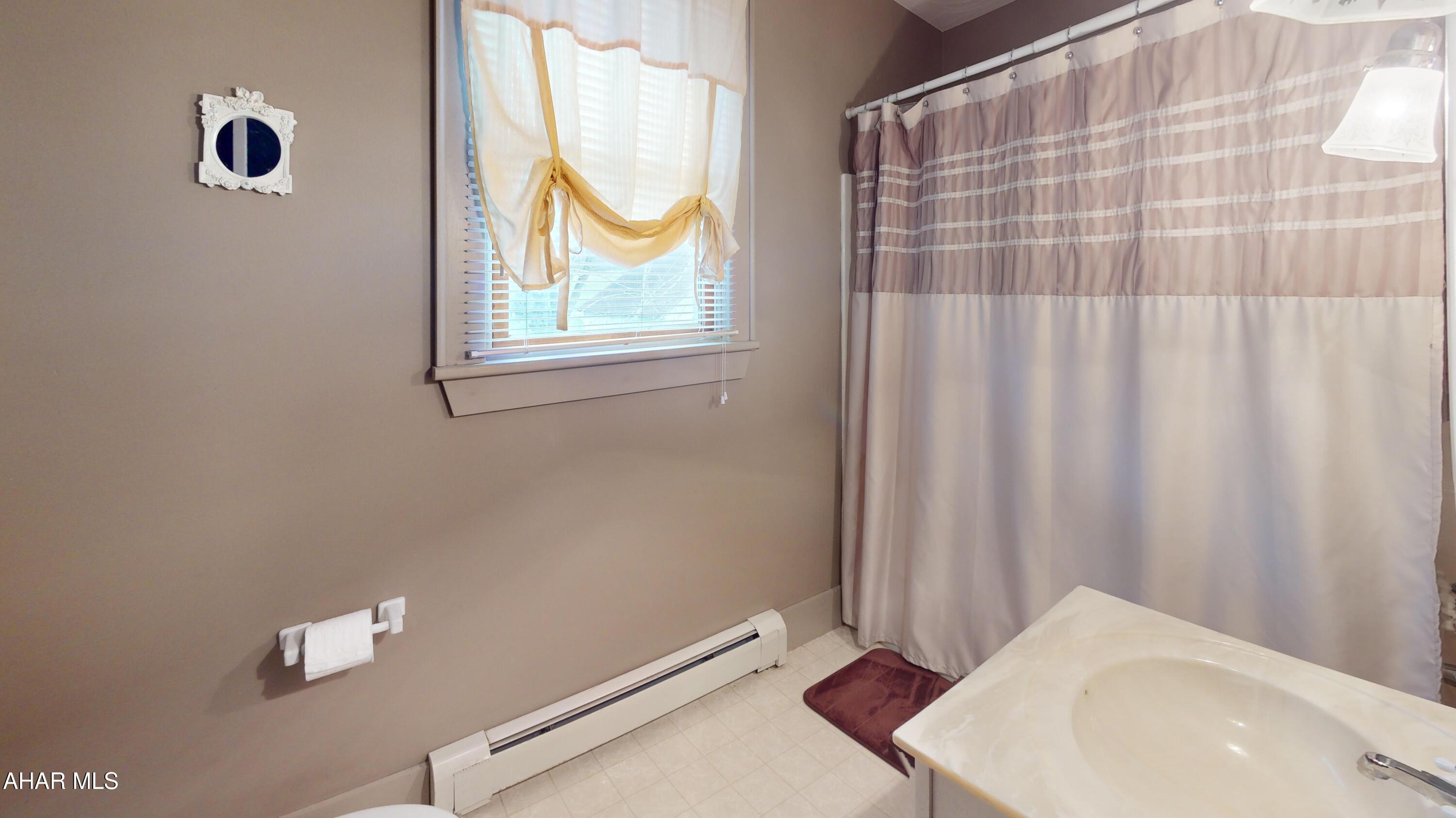 Foot of Ten - Residential