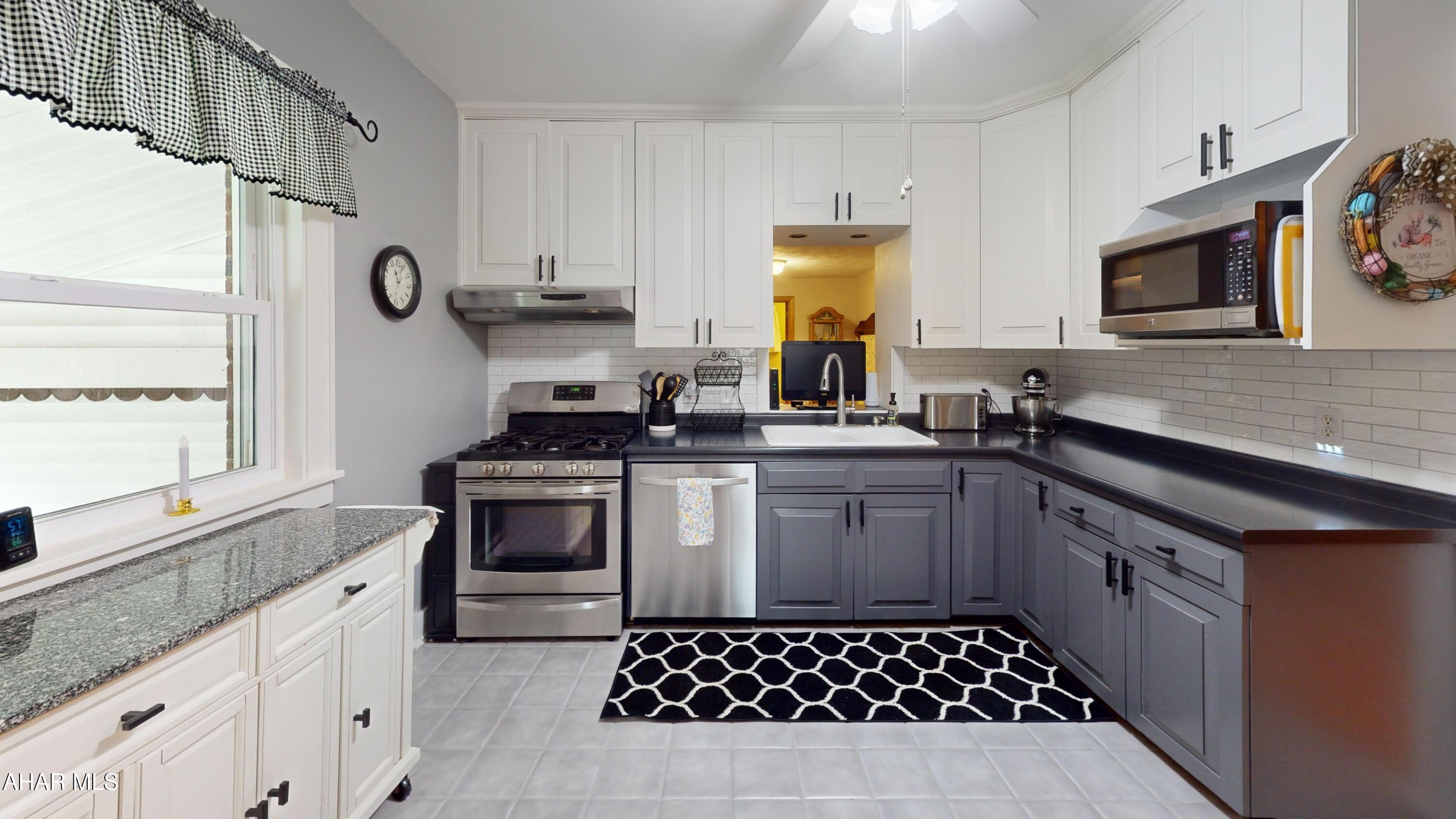 Foot of Ten - Residential