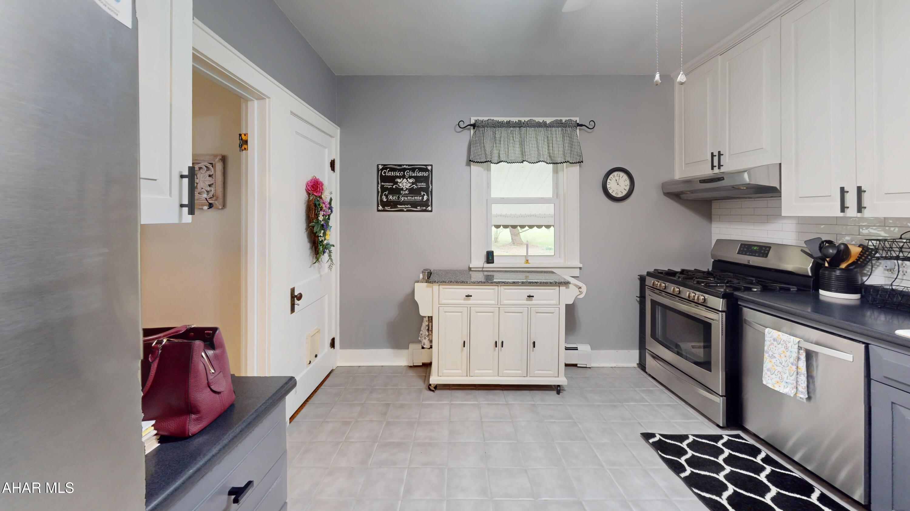 Foot of Ten - Residential