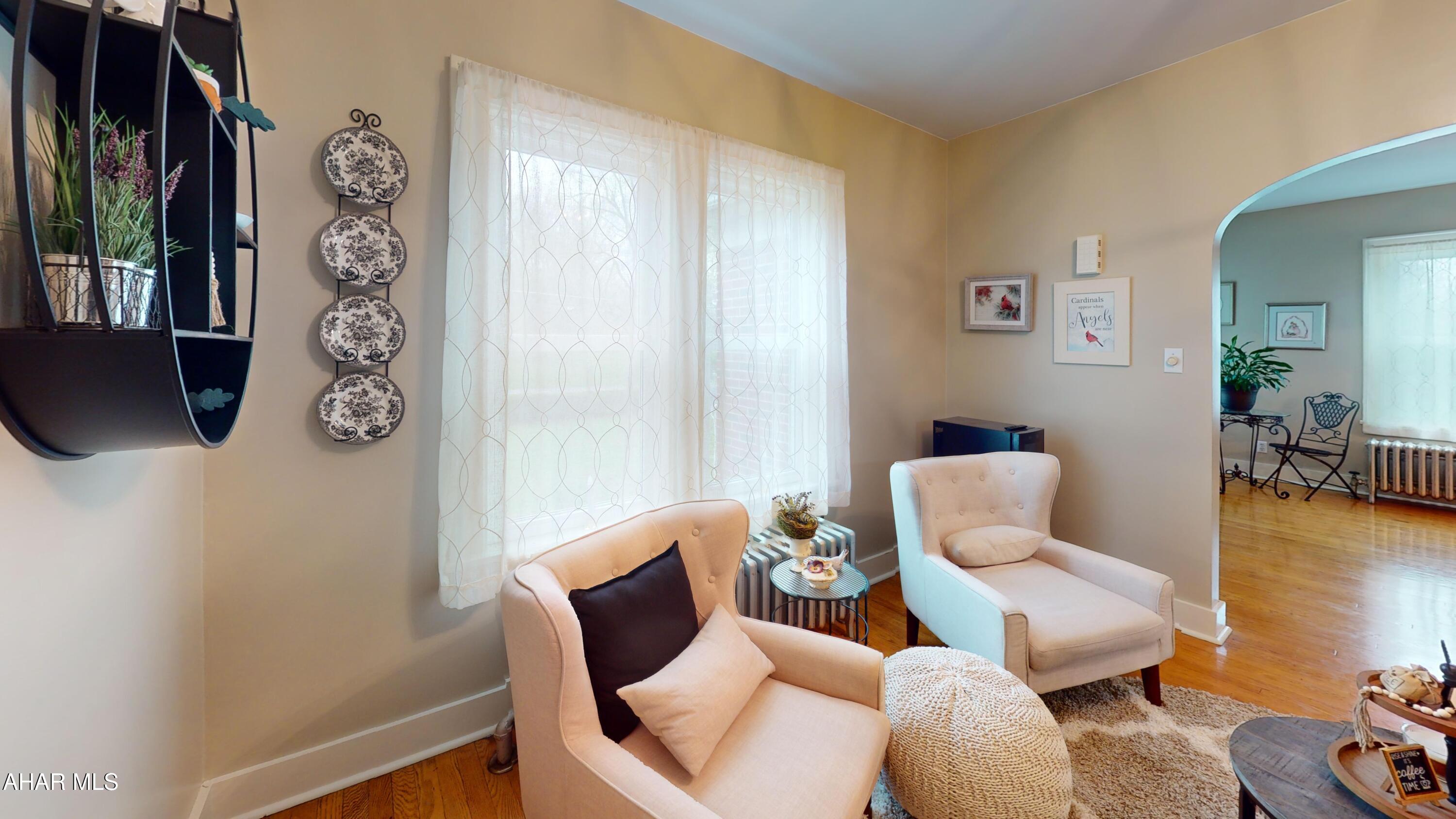 Foot of Ten - Residential