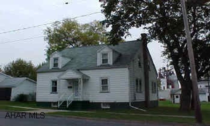 Excellent condition-new kitchen, windows, roof, vinyl siding,. Large flat lot116x132. may have hardwood under carpet. Large closets.