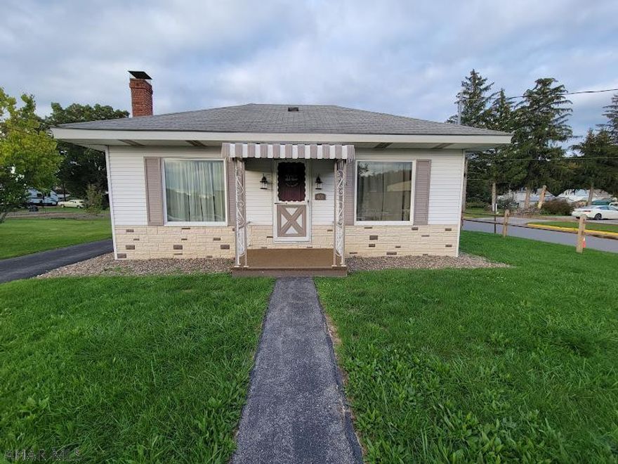 Come and see this beautiful home!! Use the upstairs for your main dwelling and make the basement into a rec room or guest room with a 3/4 bath in the basement!!!