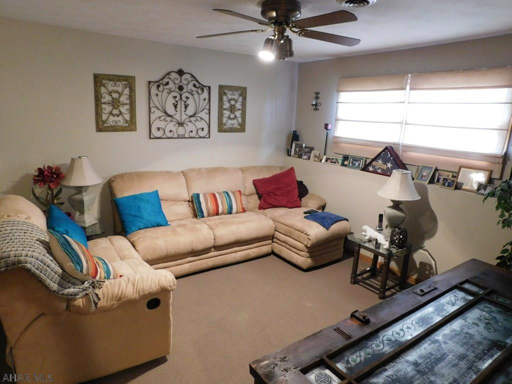 Cricket Knoll - Residential