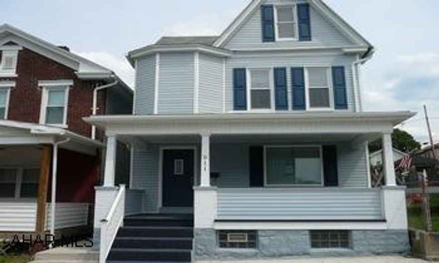 COMPLETELY REMODELED TOP TO BOTTOM! RECENT APPRAISAL TO DETERMINE MARKET VALUE. NEW WIRING AND FURNACE, ROOF KITCHEN, CARPET. YOU NAME IT- IT'S NEW! JUST MOVE IN. OFF STREET PARKING. CALL CRYSTAL 931-2470. COMPLETELY REMODELED TOP TO BOTTOM! RECENT APPRAISAL TO DETERMINE MARKET VALUE. NEW WIRING AND FURNACE, ROOF, KITCHEN, CARPET. YOU NAME IT-IT'S BRAND NEW! JUST MOVE IN. OFF STREET PARKING. CALL CRYSTAL 931-2470.