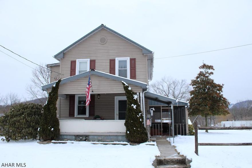 Very nicely updated 3 bed, 1 bath house on a large lot. Featuring newer laminate floor on the main level, custom cedar ceiling in the living room, solid wood trim throughout the house and a truly one-of-a-kind bathroom. Vinyl siding, metal roof, thermopane windows and a screened in patio with hot tub complete this home. Plenty of outdoor living space too, including a kitchen area with fire pit to enjoy those summer evenings. One car garage with workshop and a large metal pole building gives you plenty of storage space. Come and see it for yourself today!