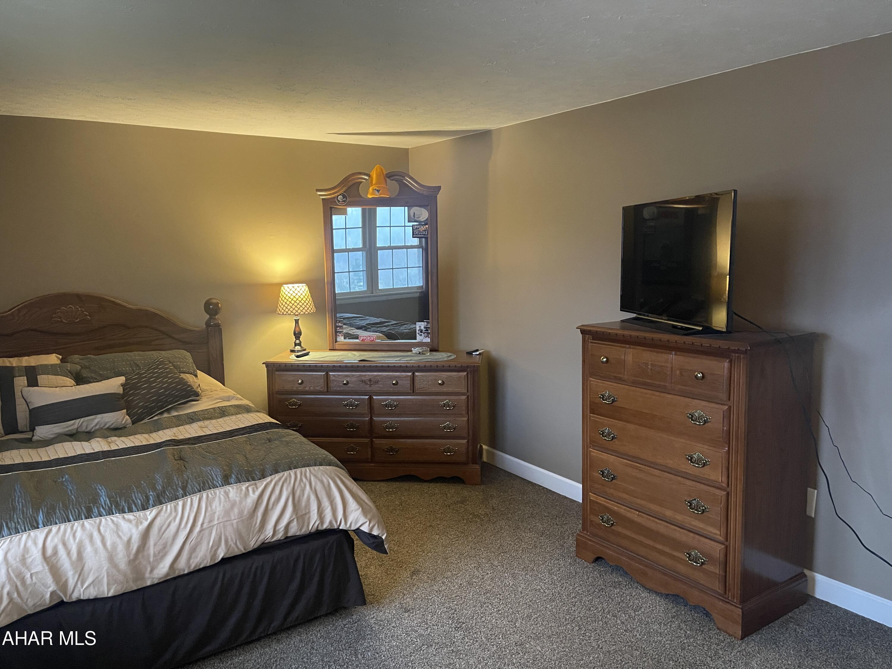 Maple Hollow - Residential