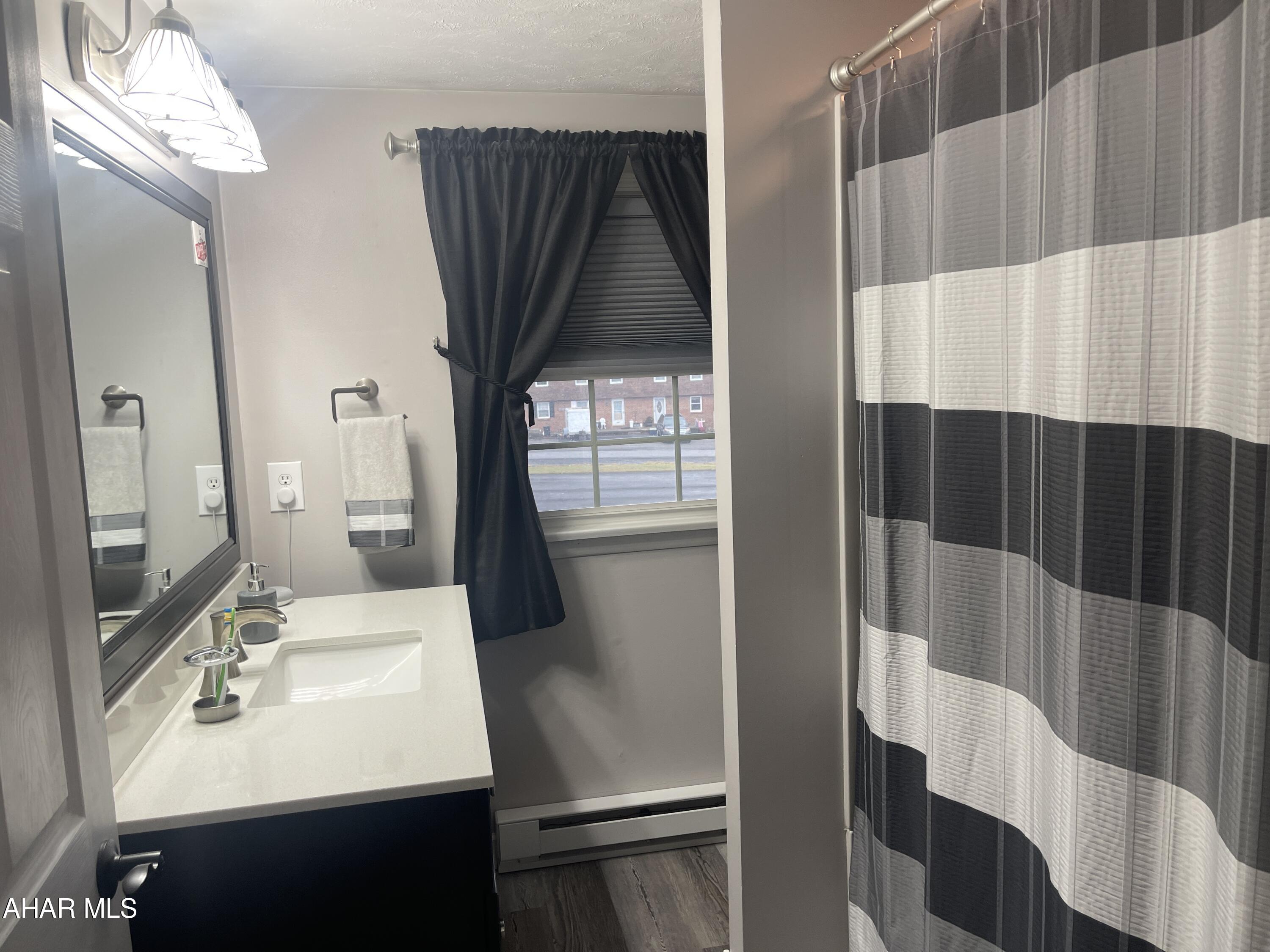 Maple Hollow - Residential