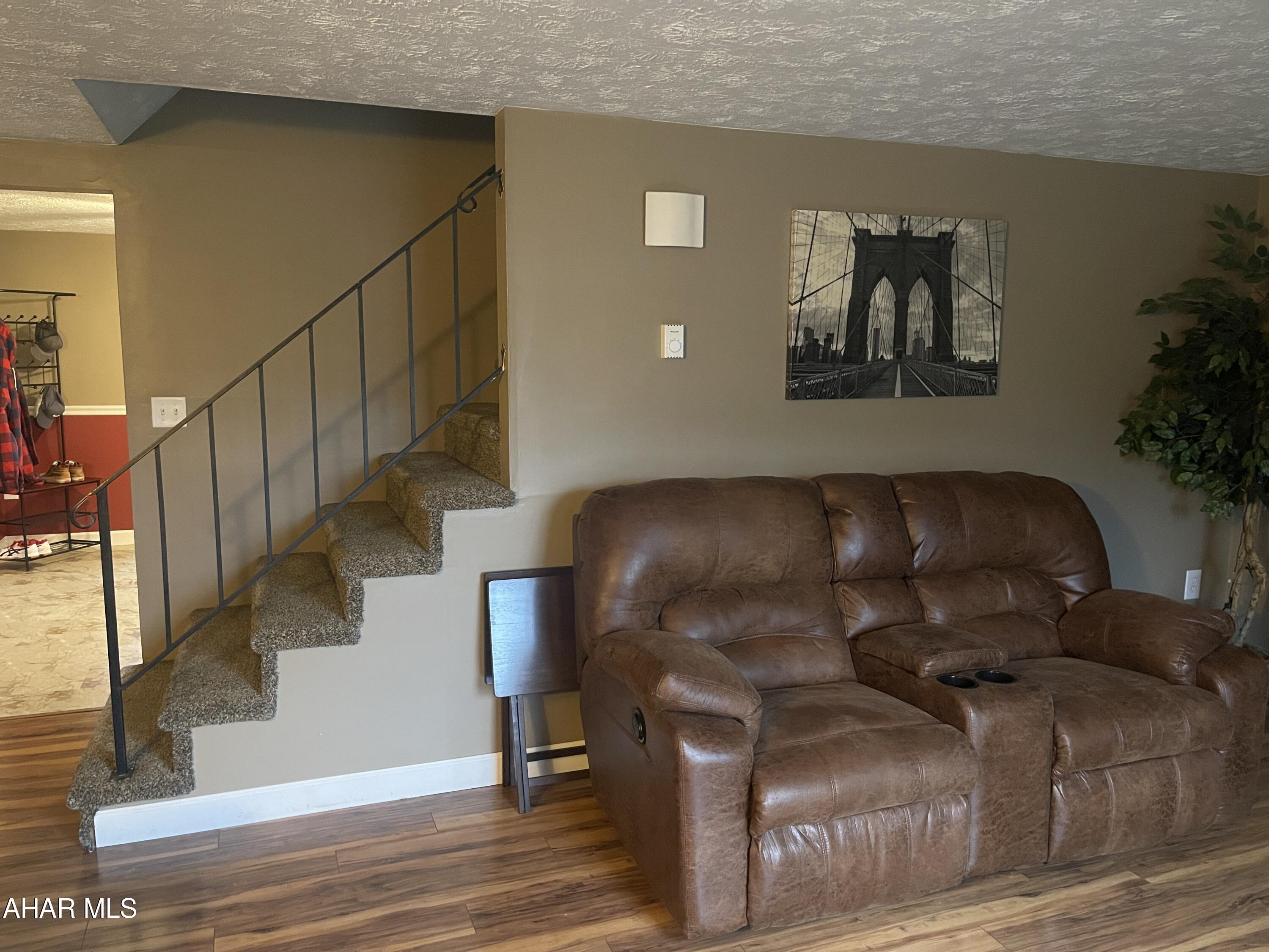 Maple Hollow - Residential