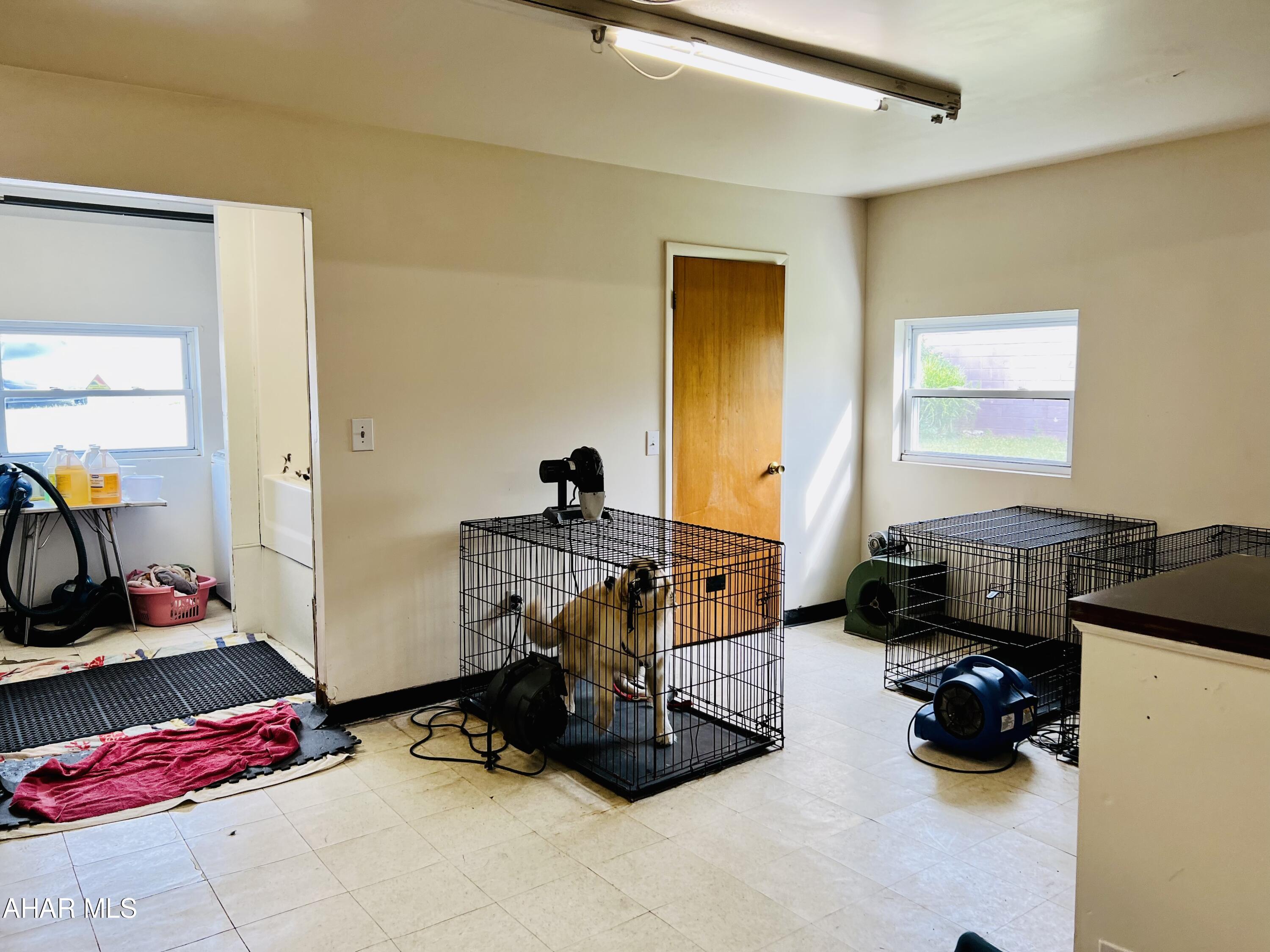 Juniata - Commercial Sale