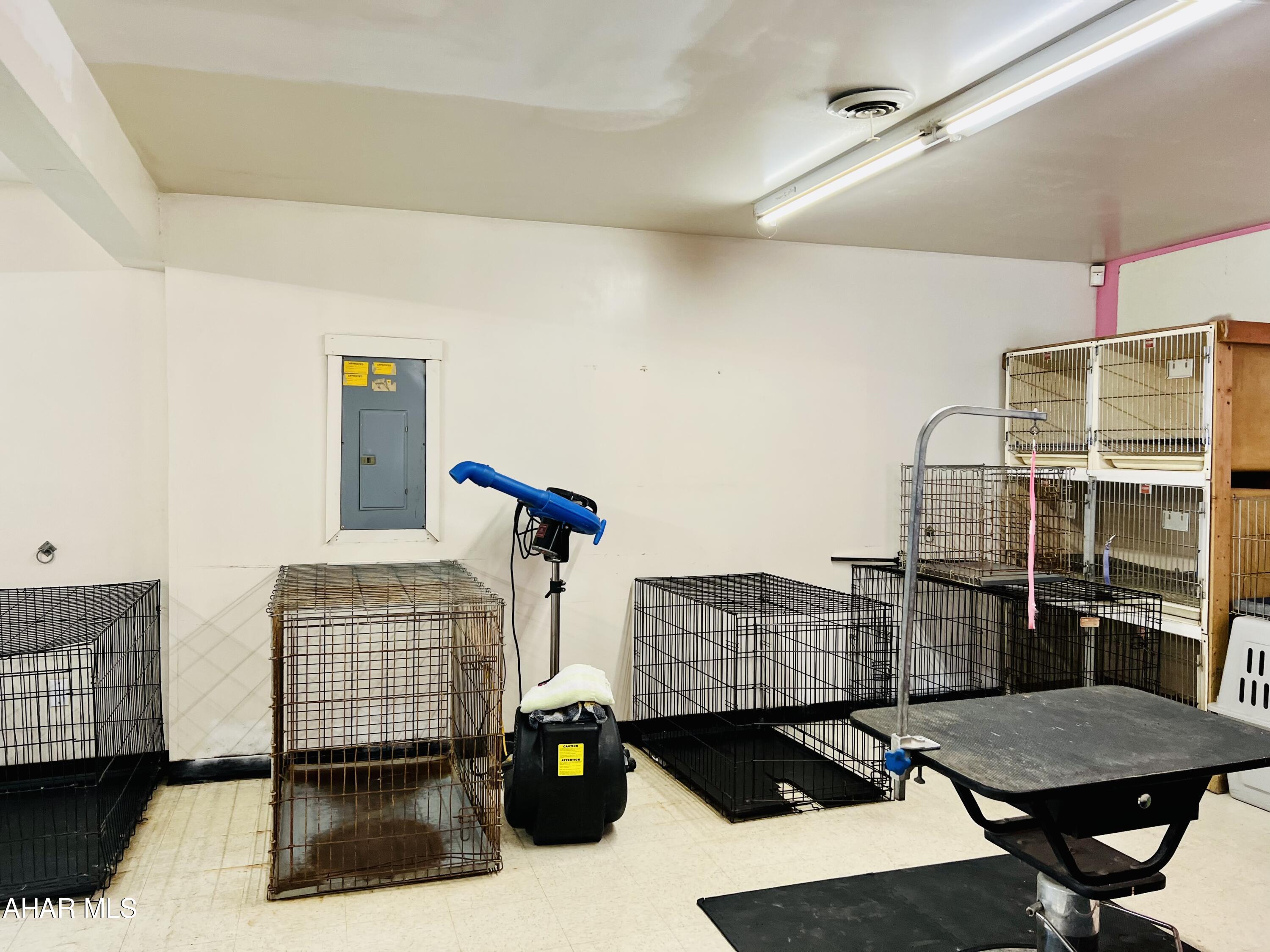 Juniata - Commercial Sale