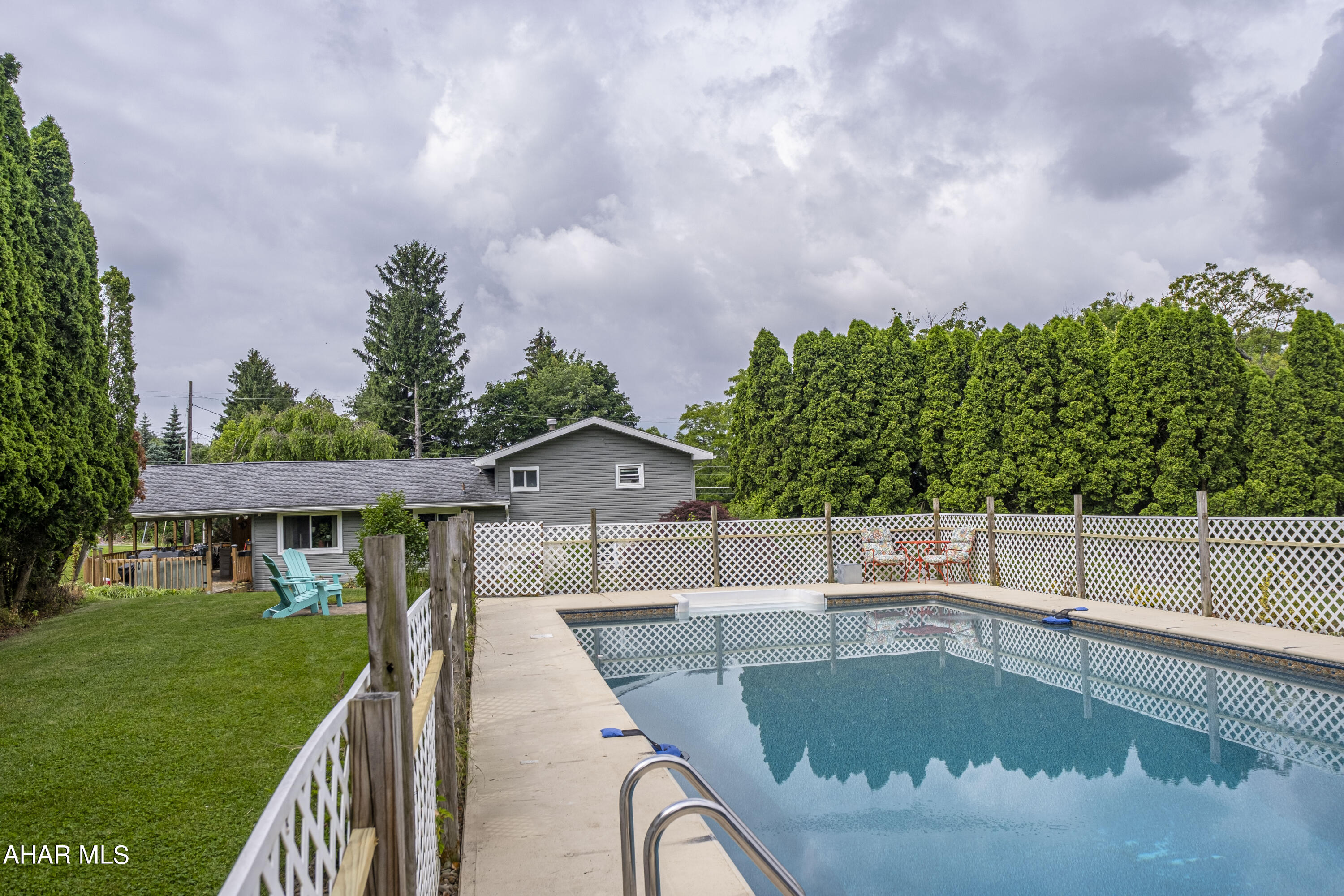 Sinking Valley - Residential