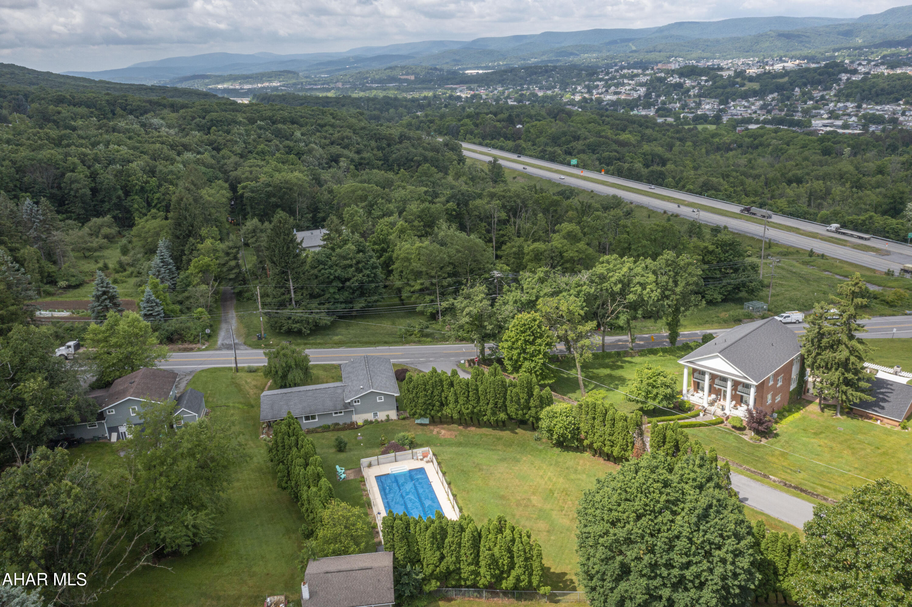 Sinking Valley - Residential