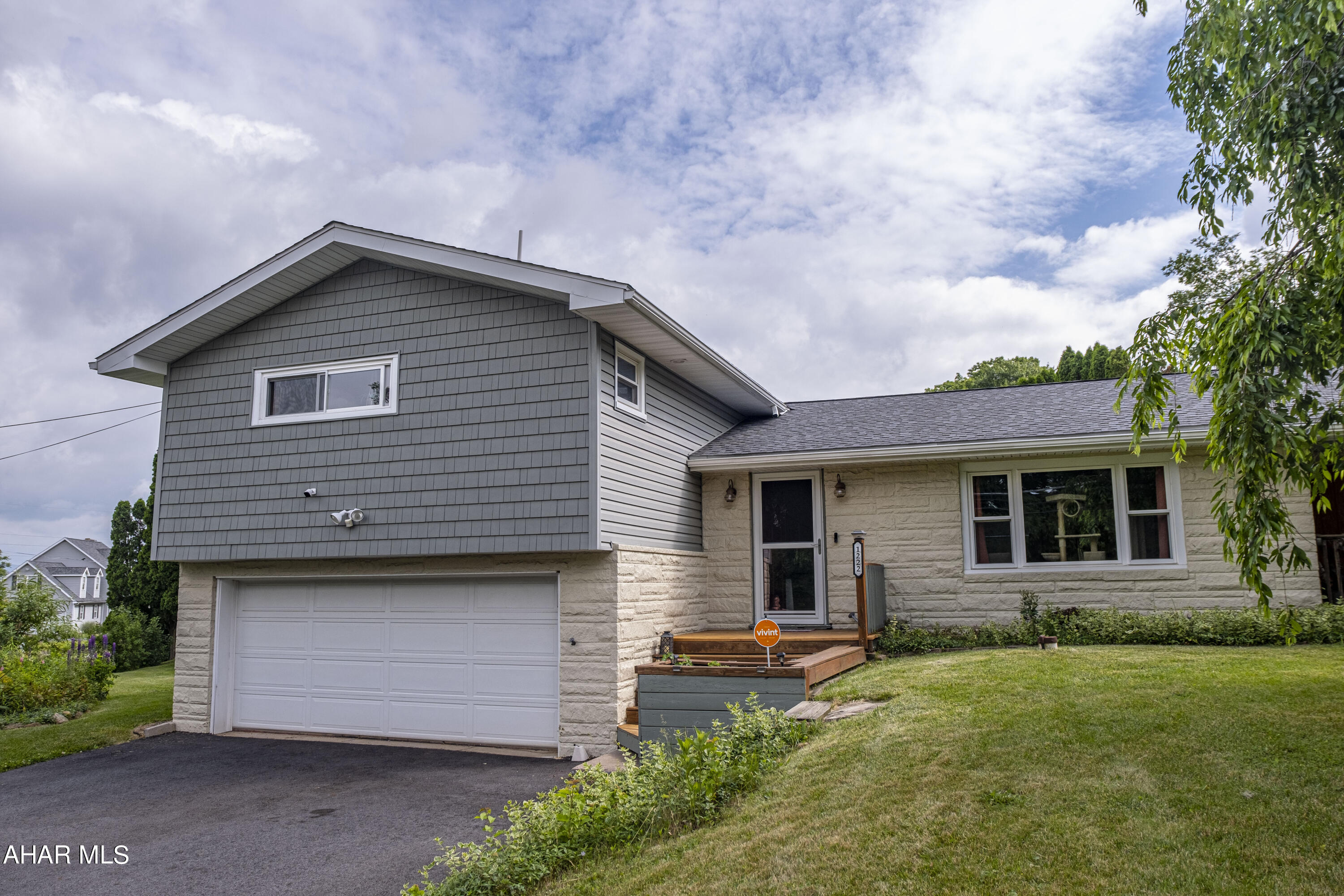 Sinking Valley - Residential