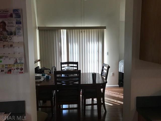 Hawthorne Manor - Residential