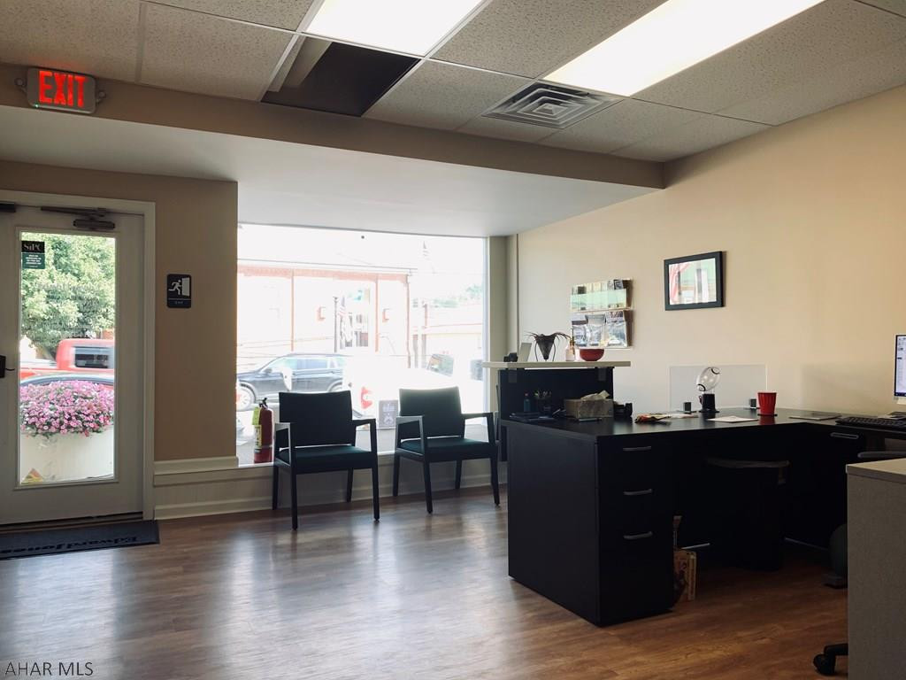 Unknown - Commercial Sale