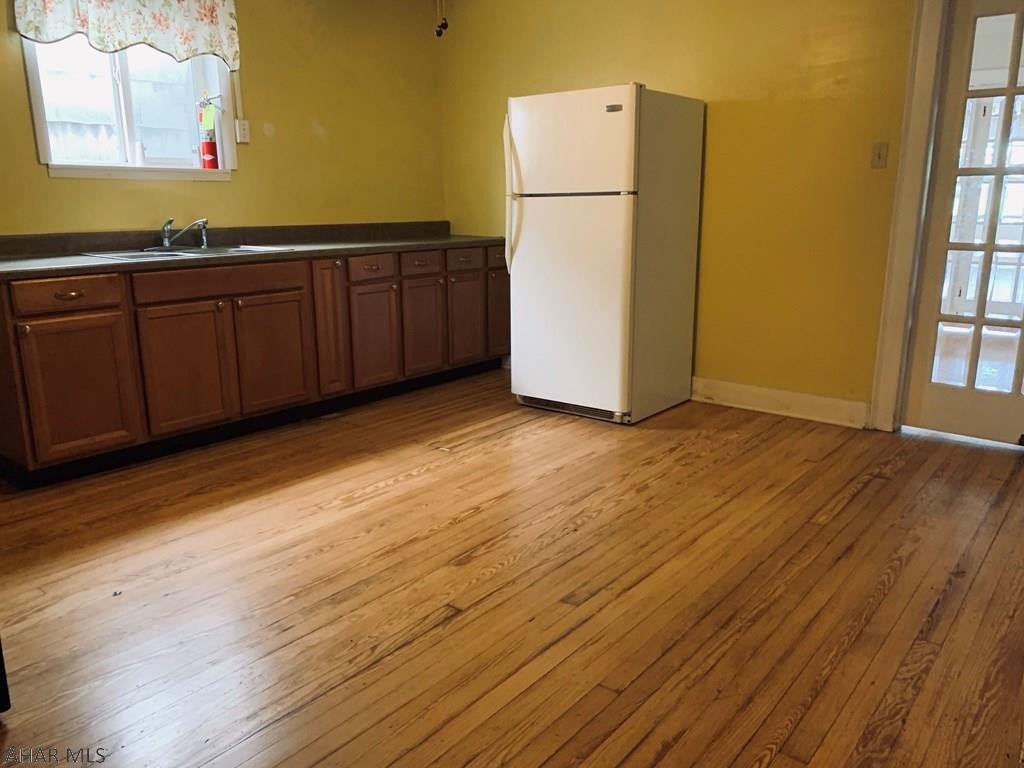 Unknown - Commercial Sale