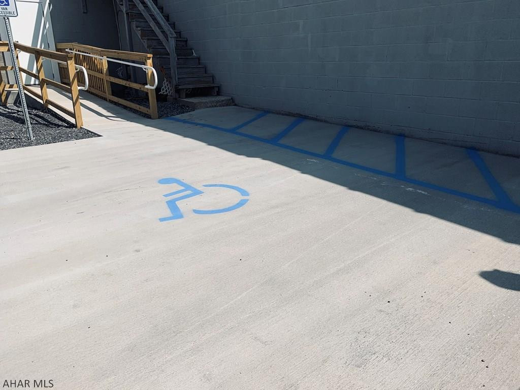 Unknown - Commercial Sale