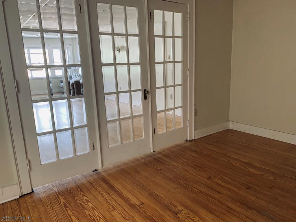 Unknown - Commercial Sale