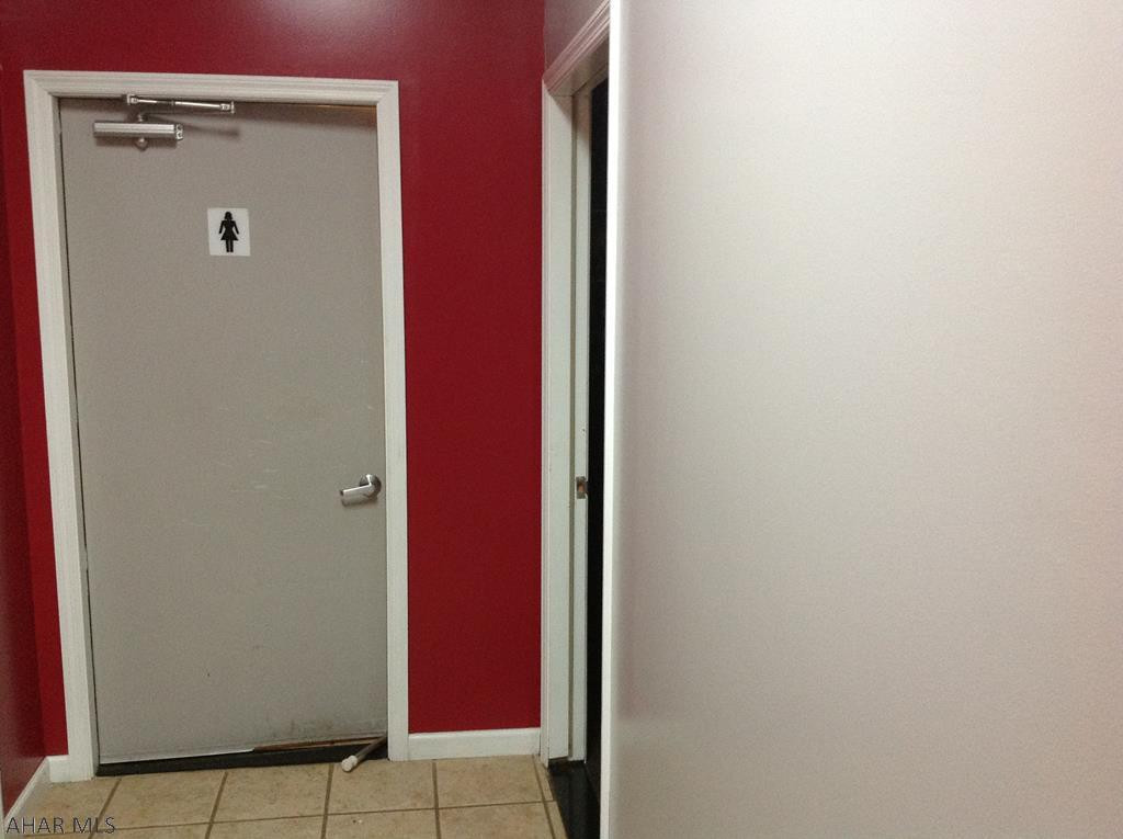 Unknown - Commercial Sale