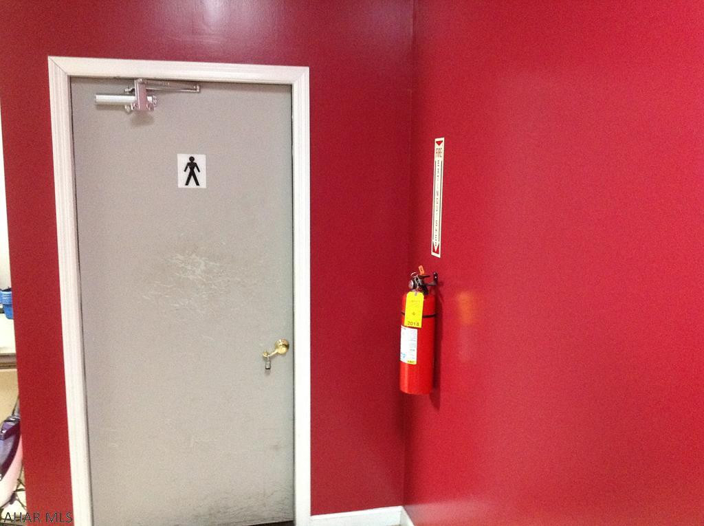 Unknown - Commercial Sale