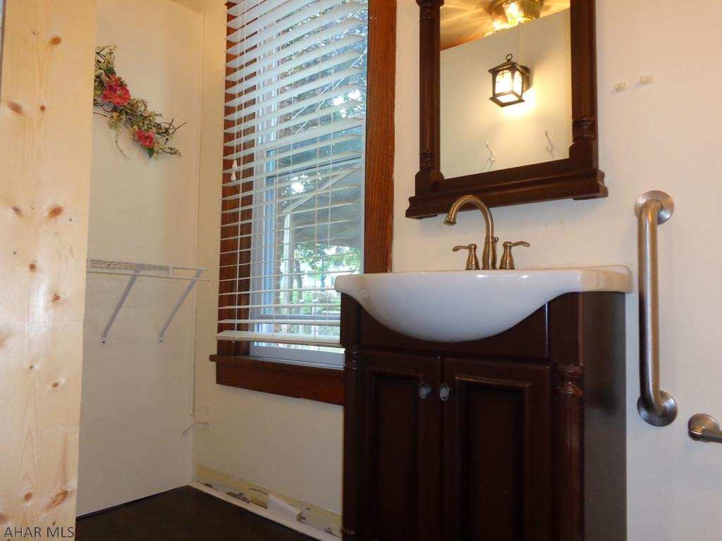 Juniata - Residential