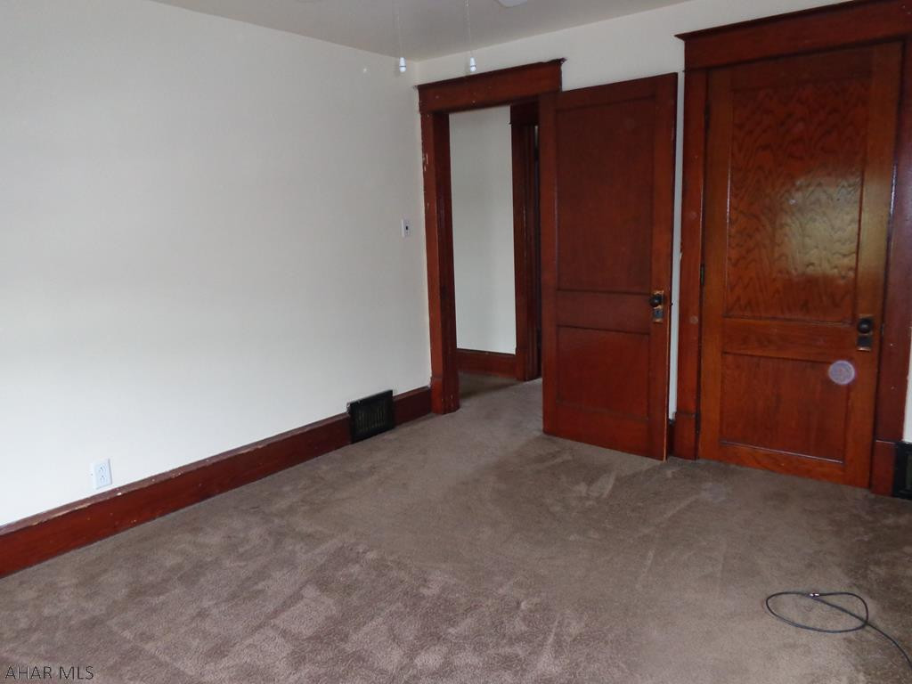 Juniata - Residential