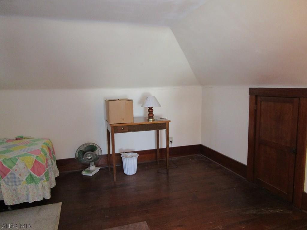 Calvert Hills - Residential