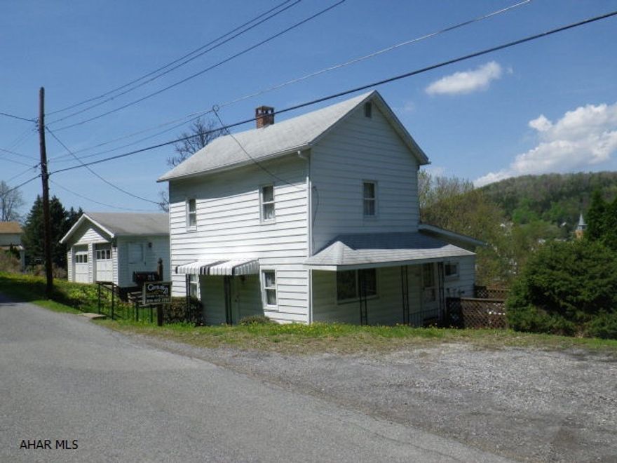 Well Maintained 3 bedroom house on nice lot with a 2 car garage. Modern kitchen & bathroom. Deck just needs a little TLC.